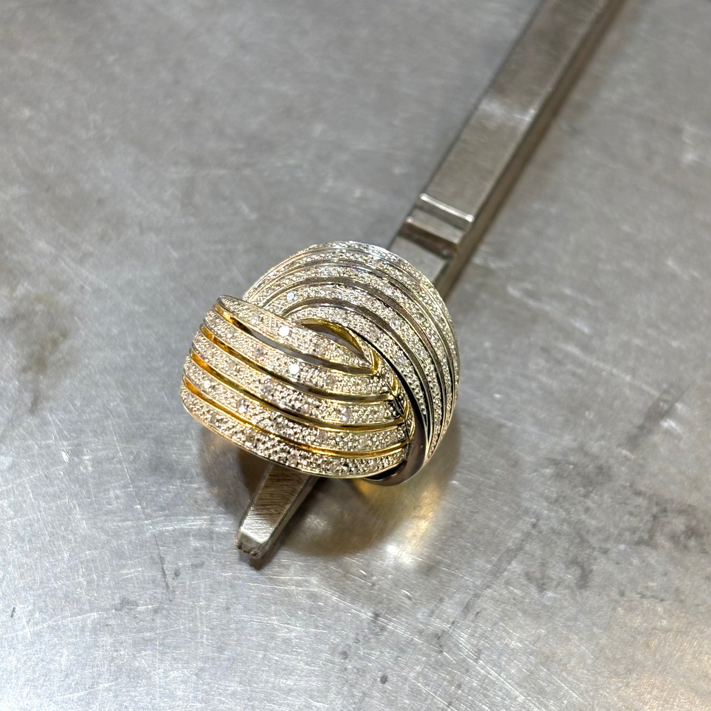 Bague Noeud - Or Jaune/ Blanc 750 & Diamants