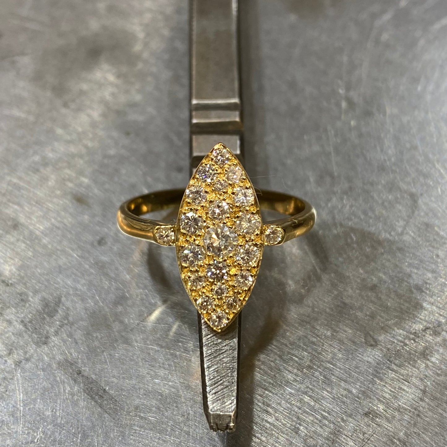 Bague Marquise Pavée - Or Jaune 750 & Diamants