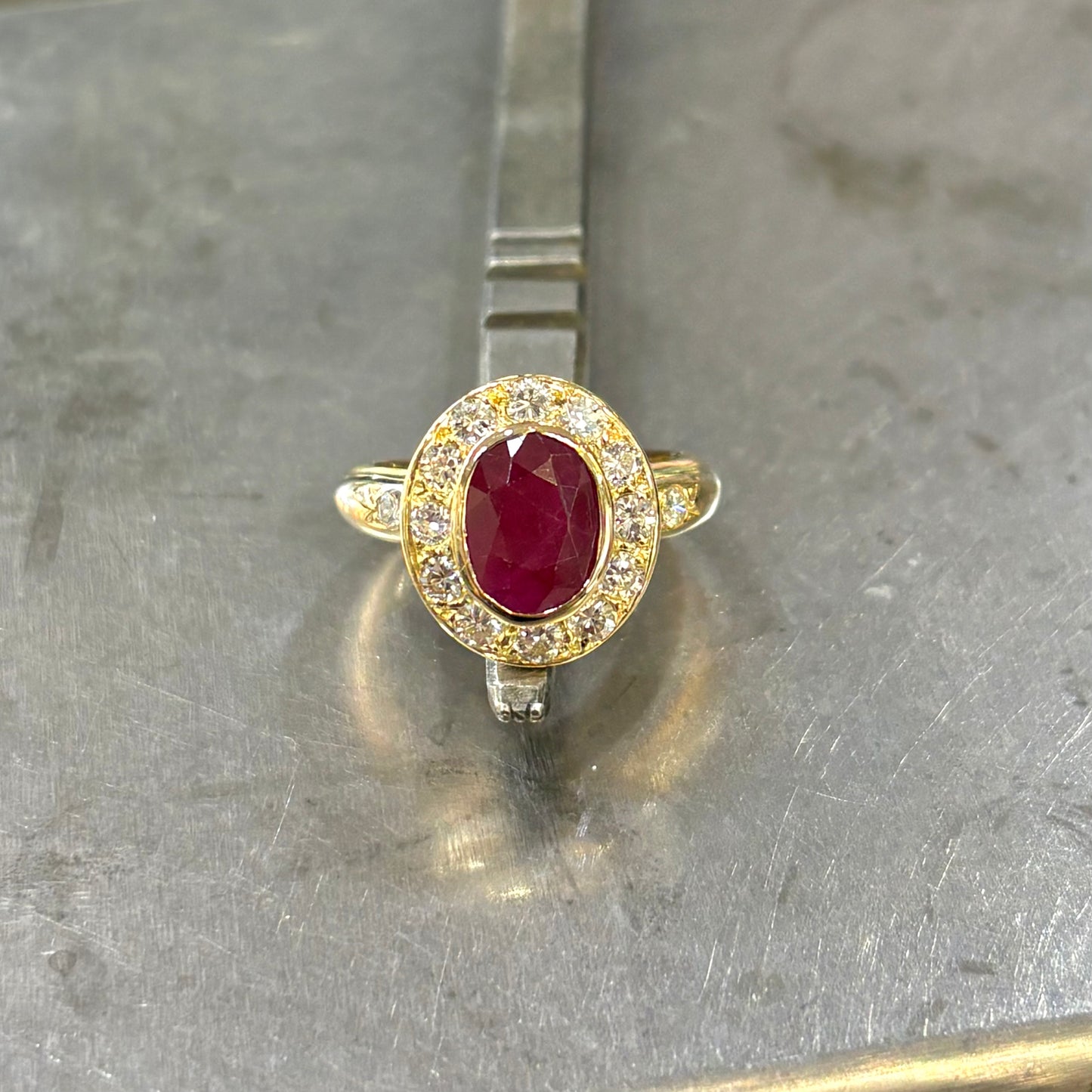 Bague Marguerite - Or Jaune 750 Rubis & Diamants