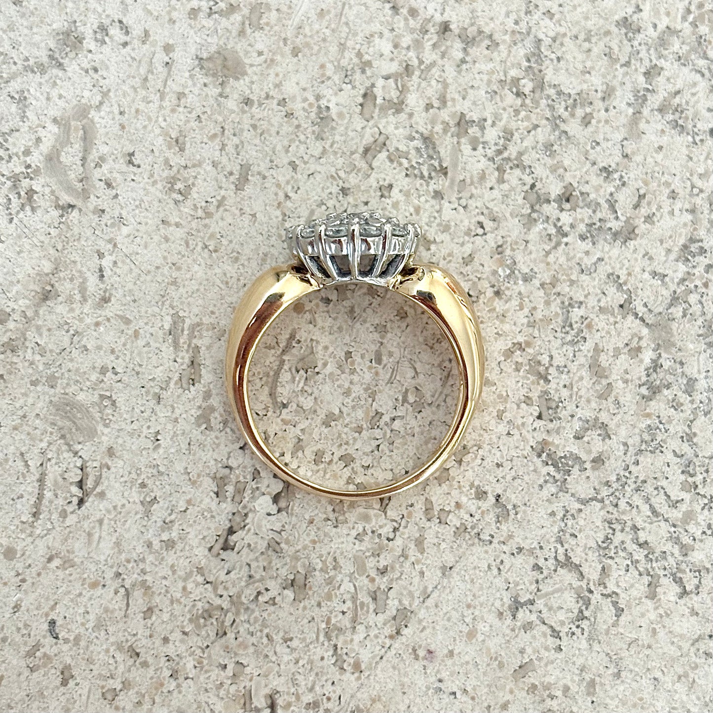 Bague Dôme Pavée - Or Jaune 750 & Diamants