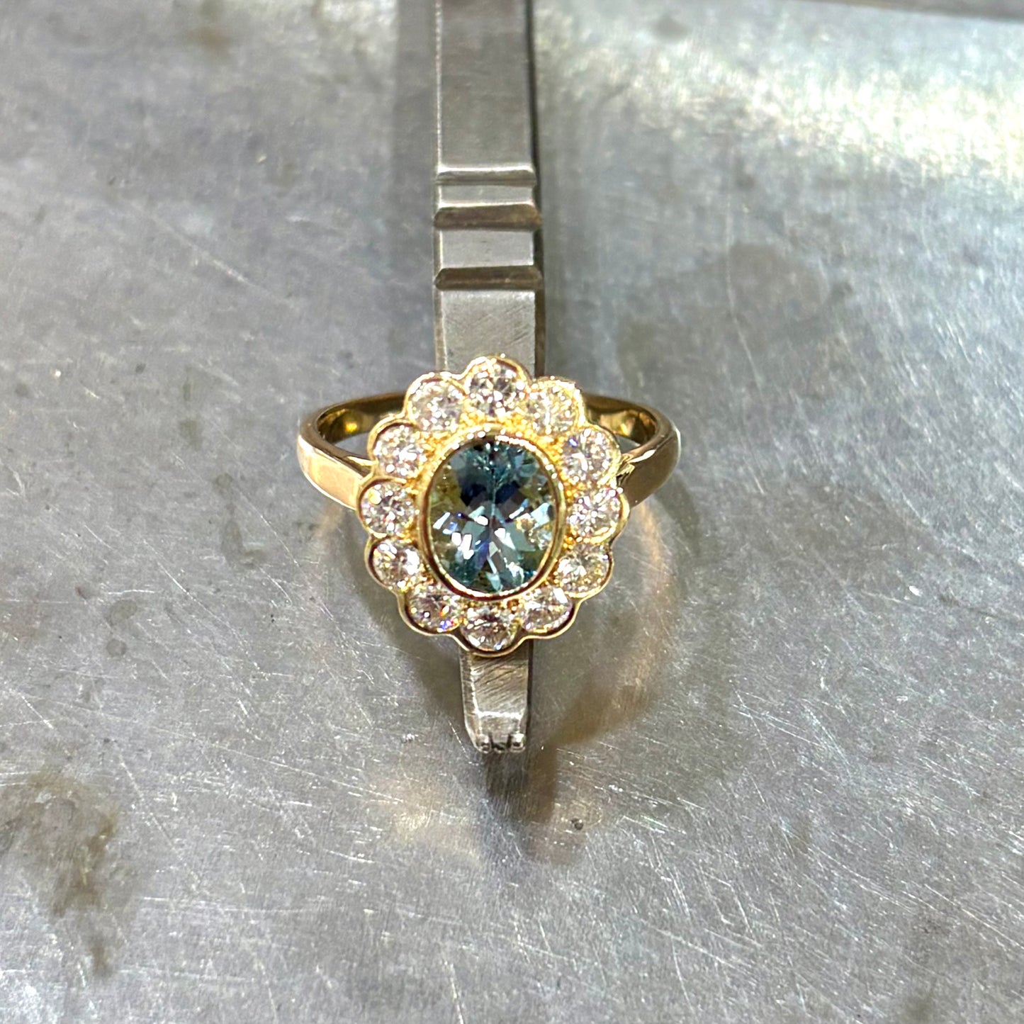 Bague Marguerite - Or Jaune 750 Aigue-Marine & Diamants