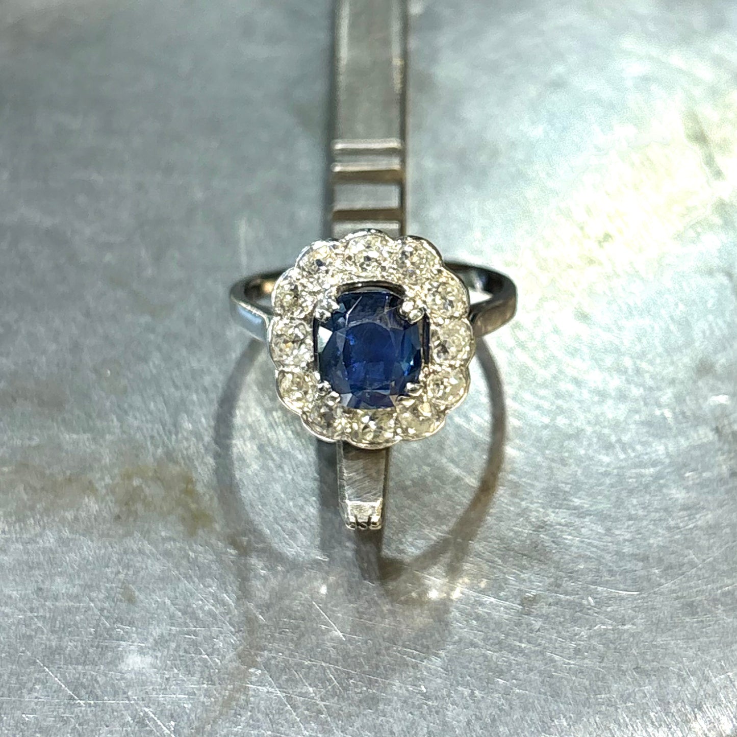 Bague Marguerite - Or Blanc 750 Saphir & Diamants