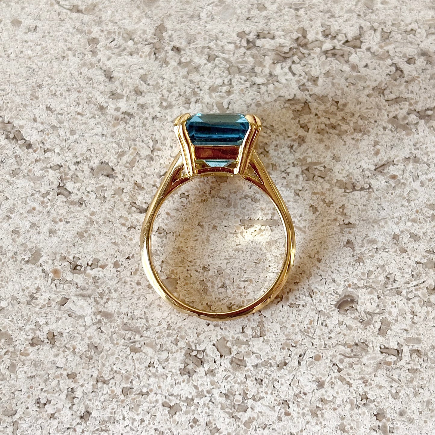 Bague Cocktail - Or Jaune 750 & Topaze