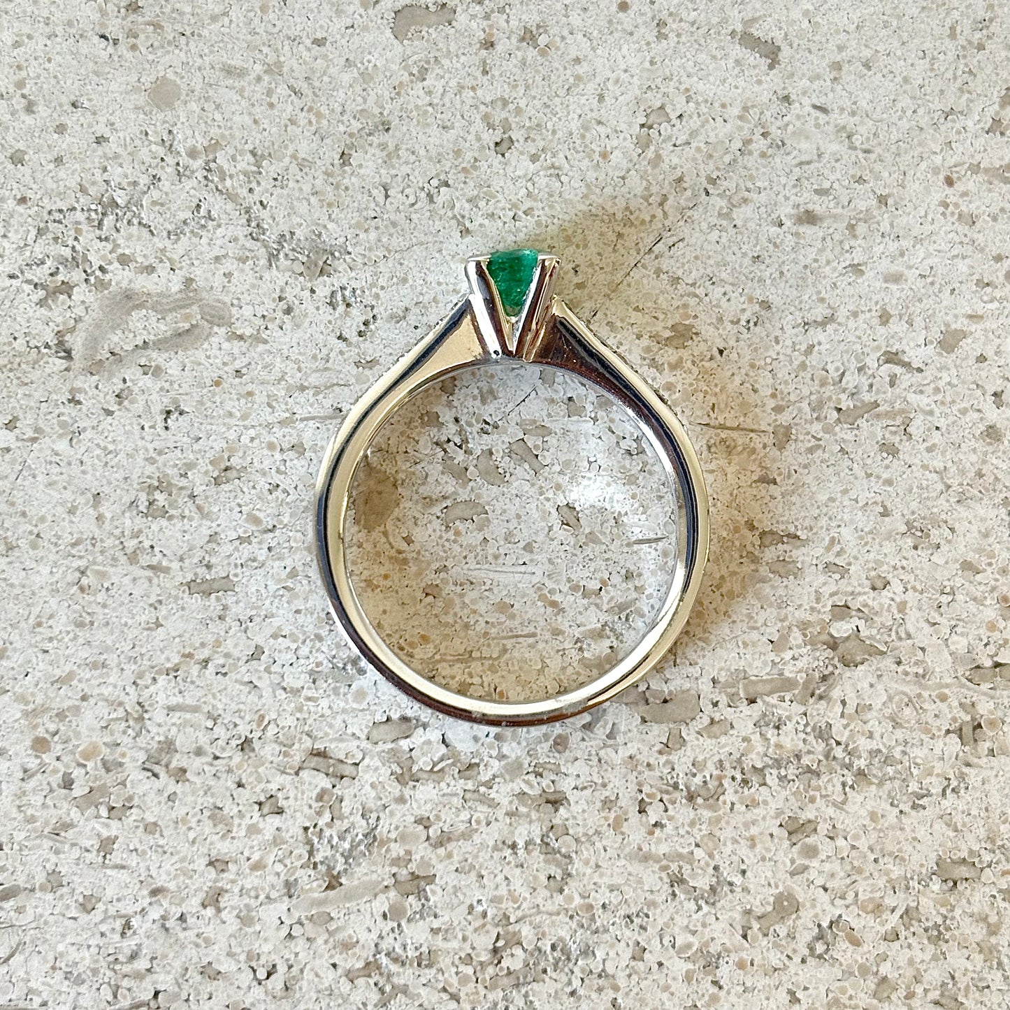 Bague Solitaire - Or Blanc 750 Émeraude & Diamants
