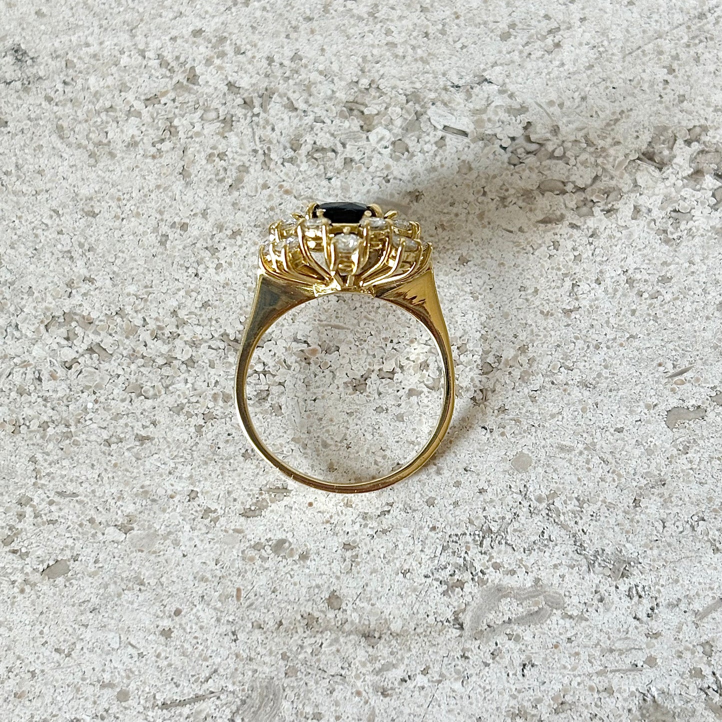 Bague Marguerite - Or Jaune 750 Diamants & Saphir