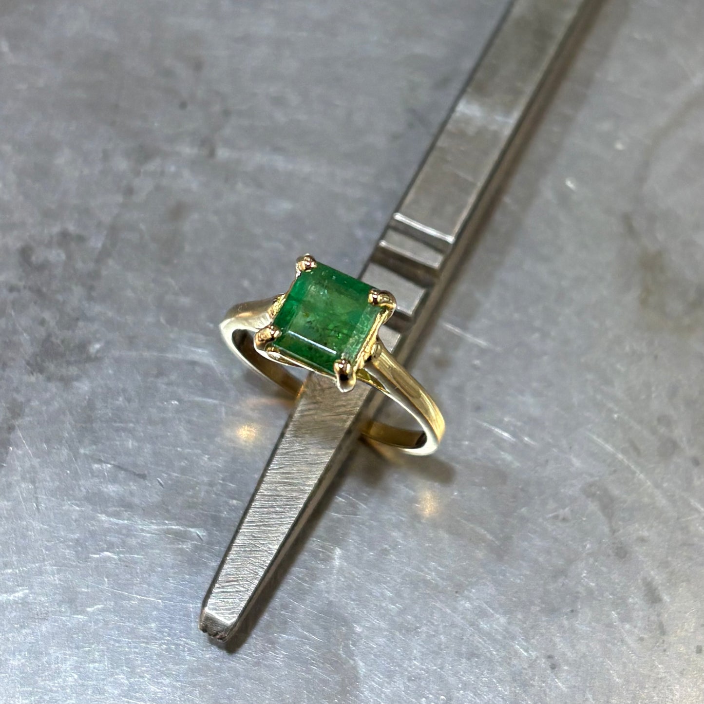 Bague Lapuna - Or Jaune 750 & Émeraude