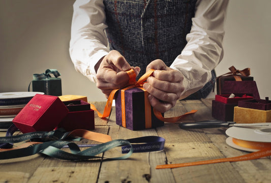 QUELS BIJOUX OFFRIR À UN HOMME ?