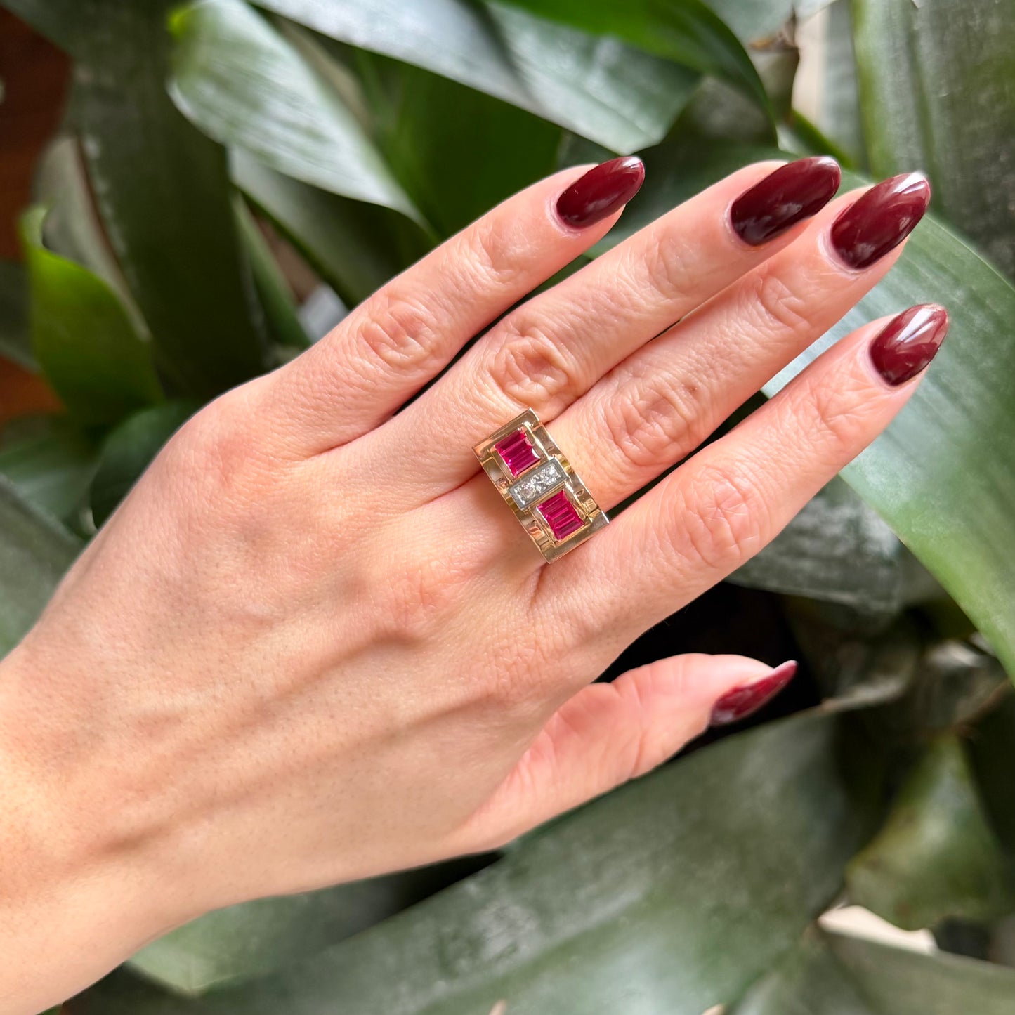 Bague Tank Art Déco - Or Jaune 750 Diamants & Rubis