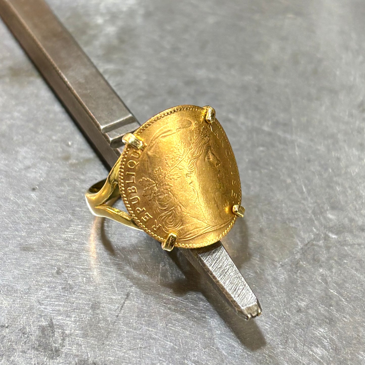 Bague Pièce - Or Jaune 750 & Pièce 10 Francs Marianne Coq