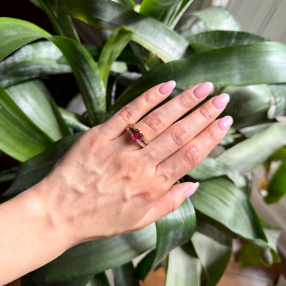 Bague Jonc - Or Jaune 750 Rubis & Diamants