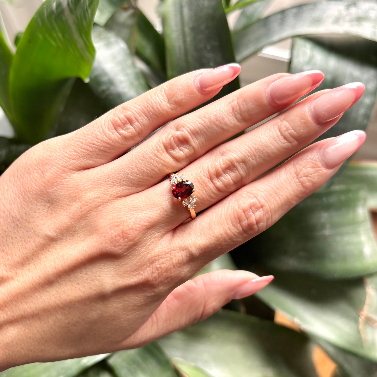 Nausicaä Ring - 750 Yellow Gold Garnet &amp; Diamonds