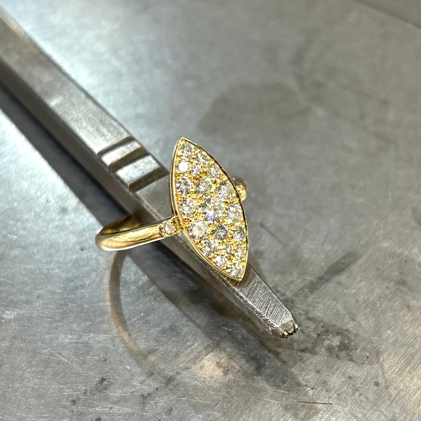 Bague Marquise - Or Jaune 750 & Diamants