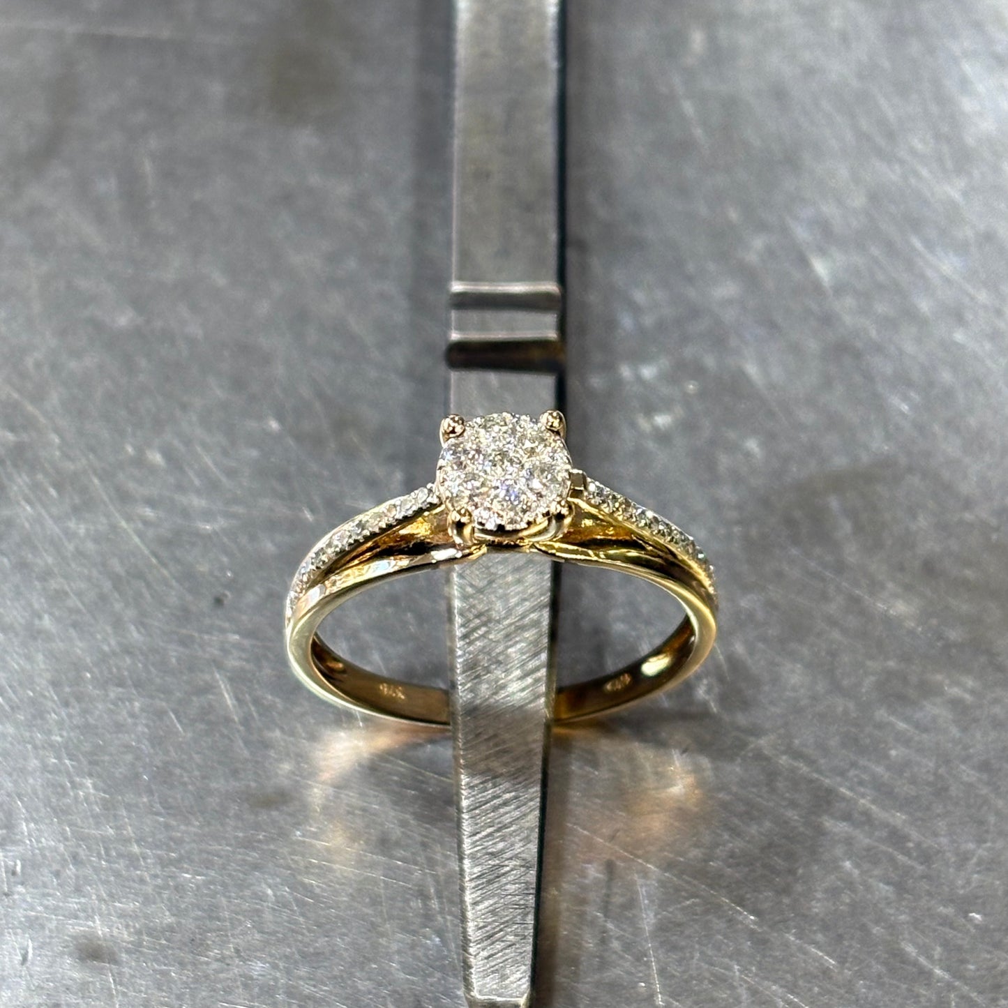 Bague Solitaire - Or Jaune 375 & Diamants