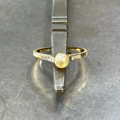 Bague Vintage - Or jaune 750 Perle Naturelle & Diamants