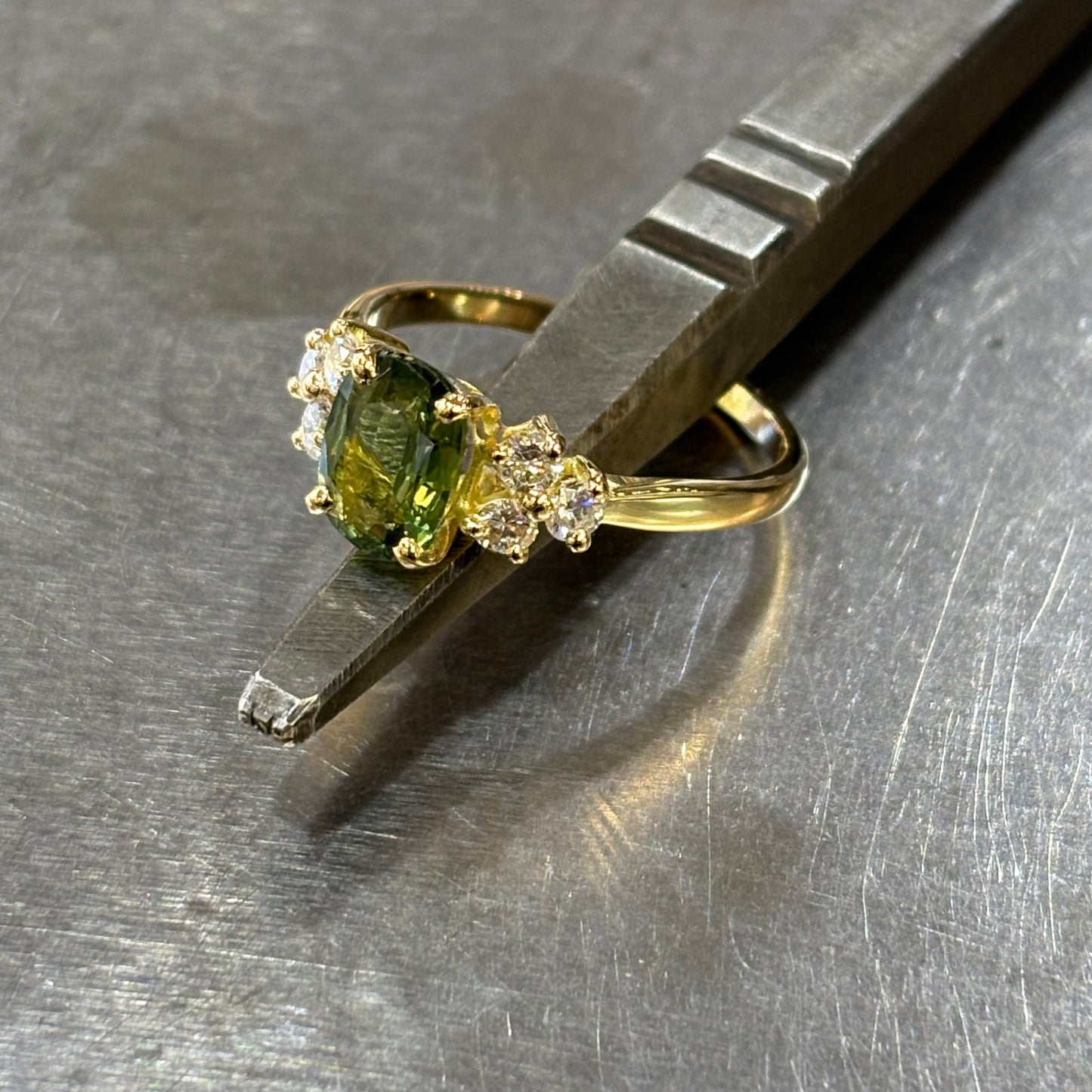 Bague Nausicaä - Or Jaune 750 Saphir Vert & Diamants