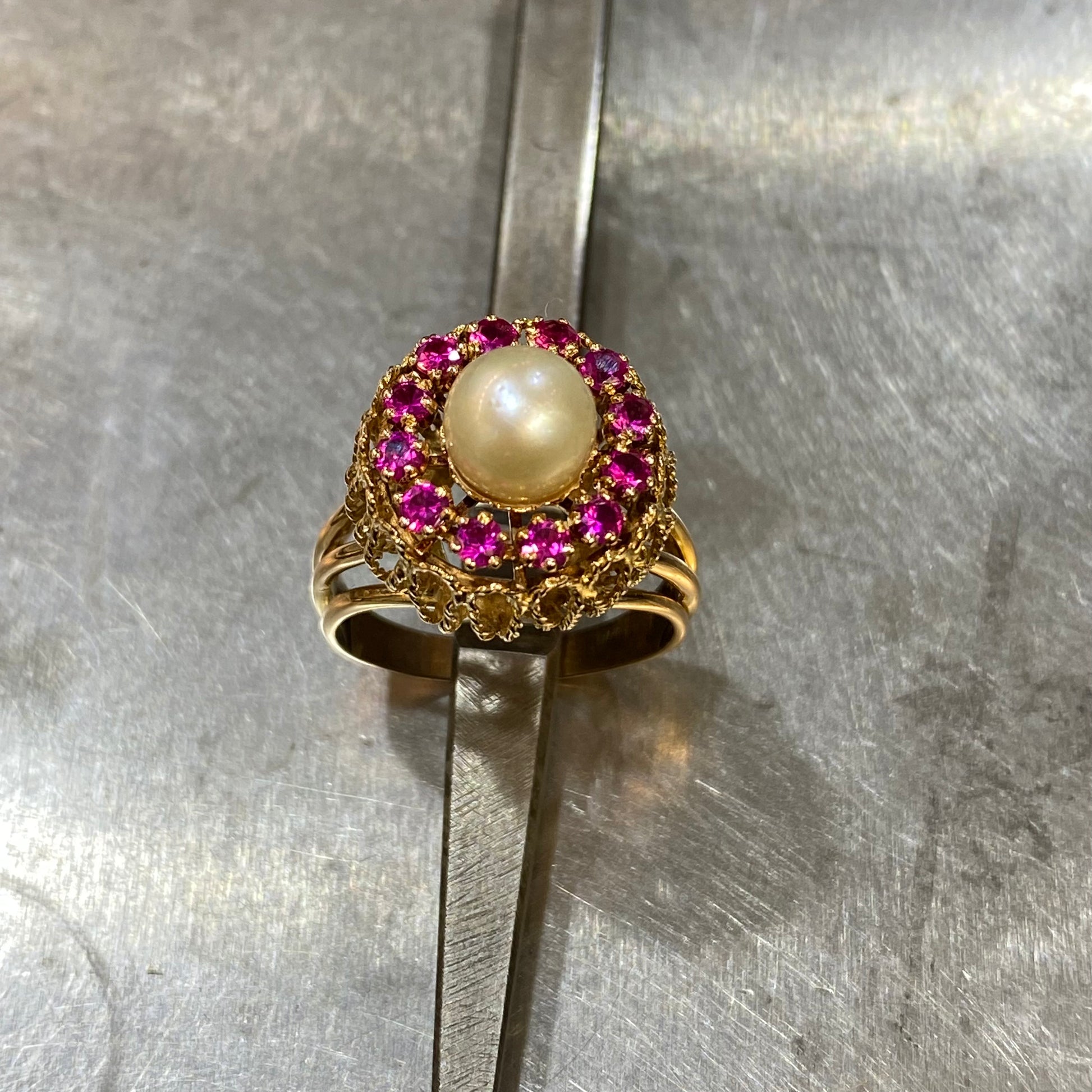 Bague Vintage - Or Jaune 750 Perle Naturelle & Rubis Verneuil Occasion