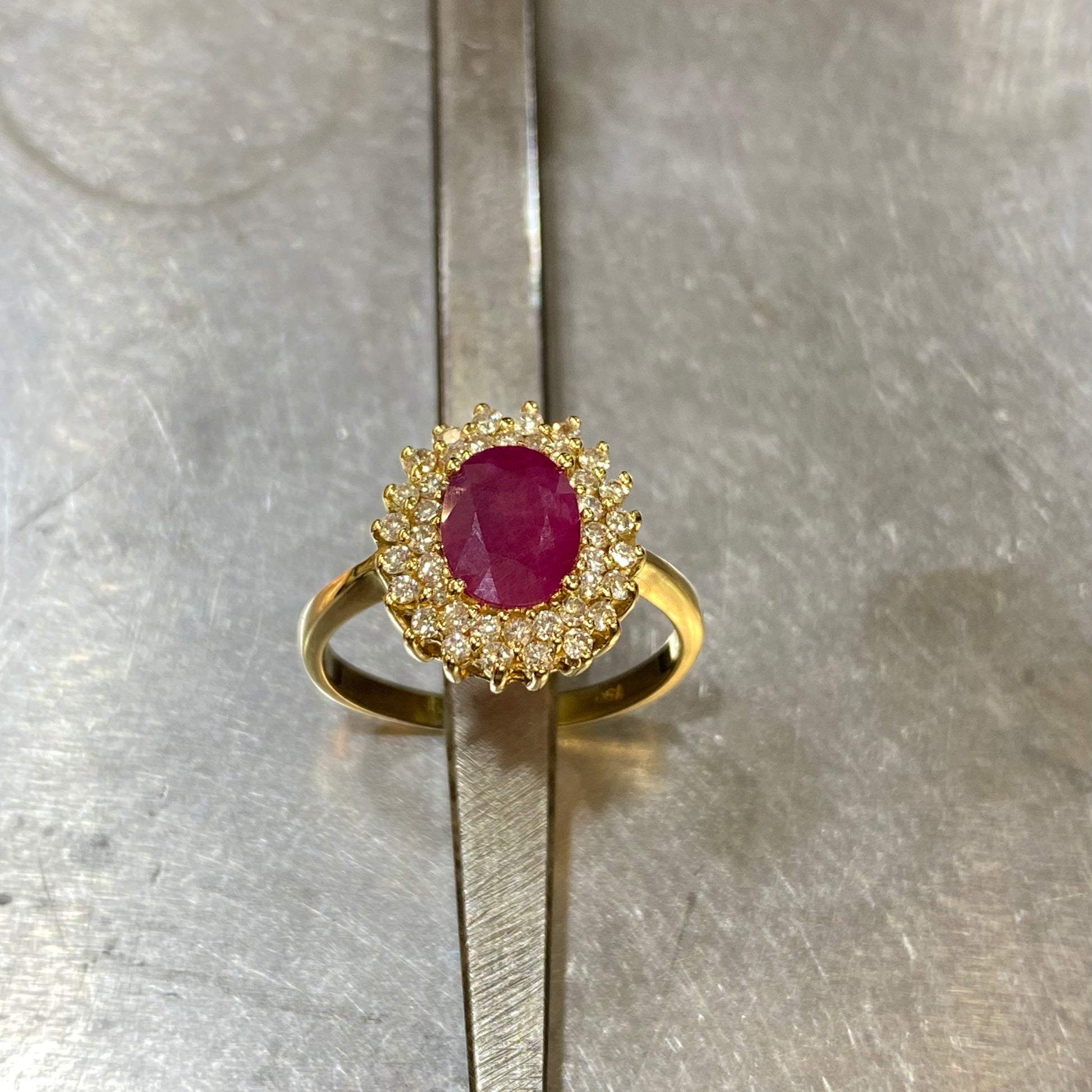 Bague Vintage - Or Jaune 750 Rubis & Diamants Occasion