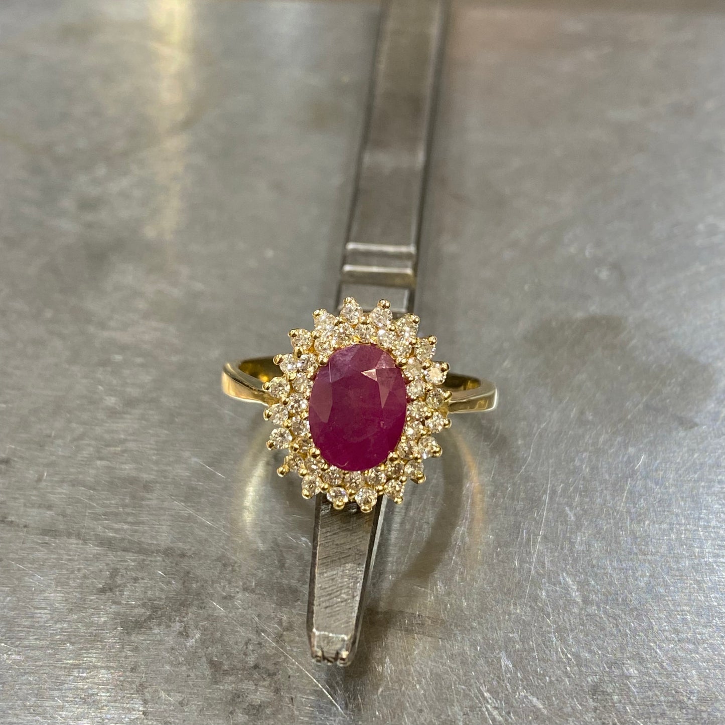 Bague Vintage - Or Jaune 750 Rubis & Diamants Occasion