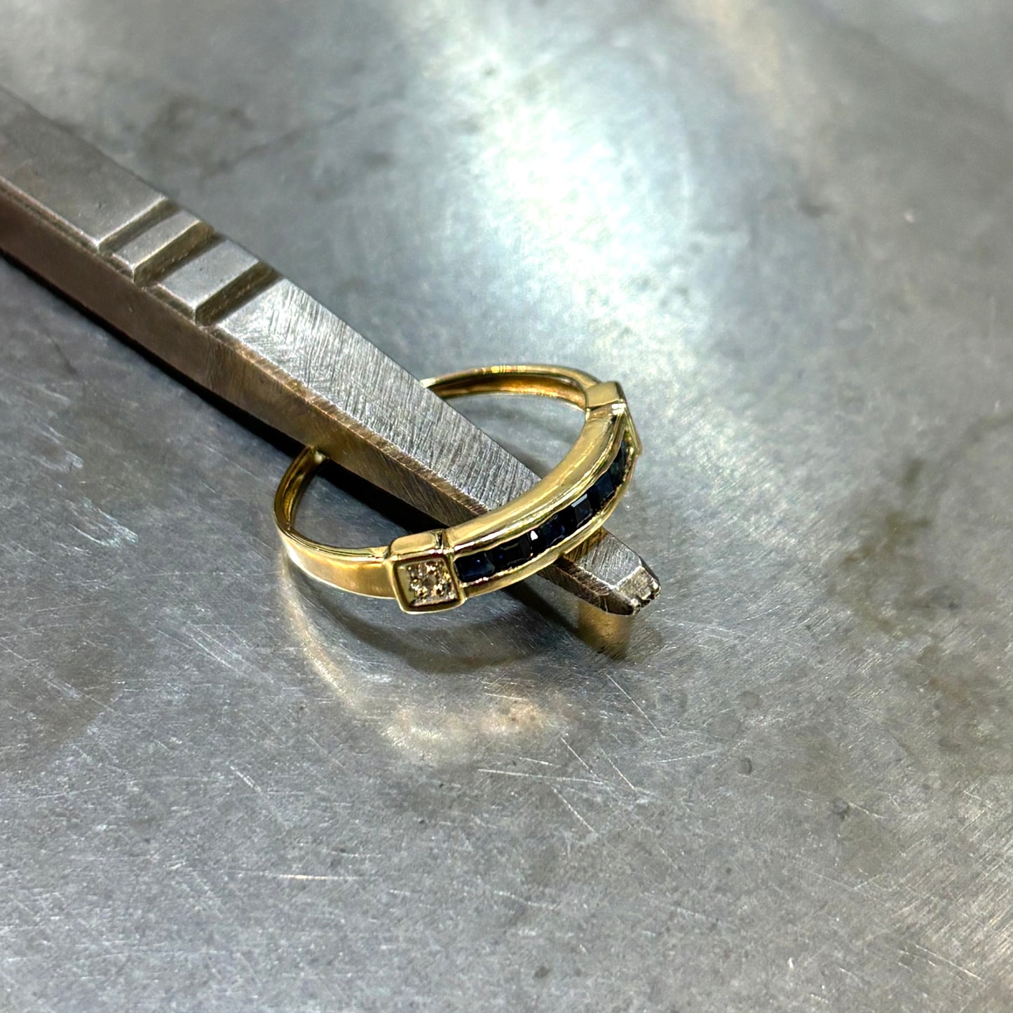 Bague Alliance - Or Jaune 750 Saphirs & Diamants