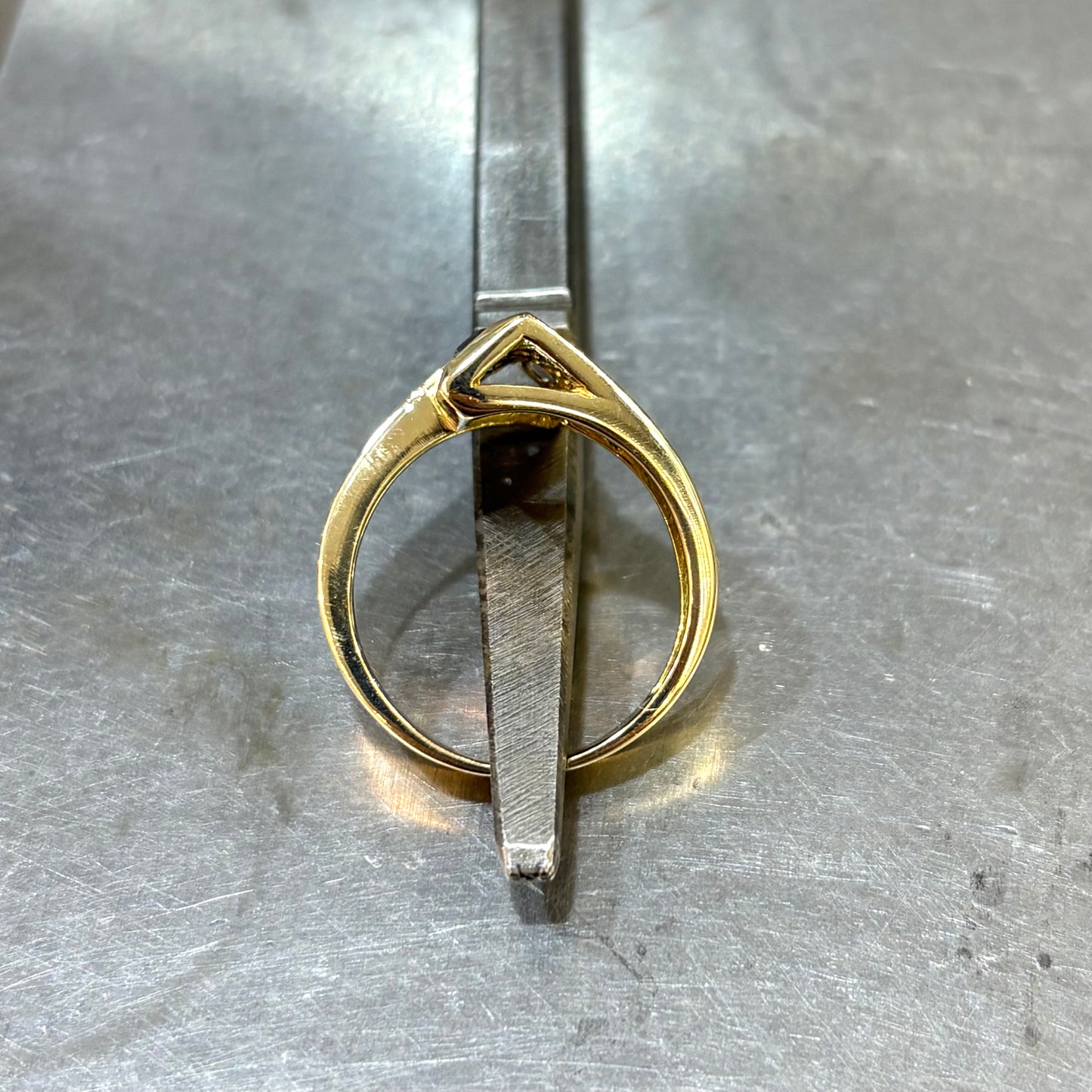 Bague Cubique - Or Jaune 750 Saphirs & Diamants