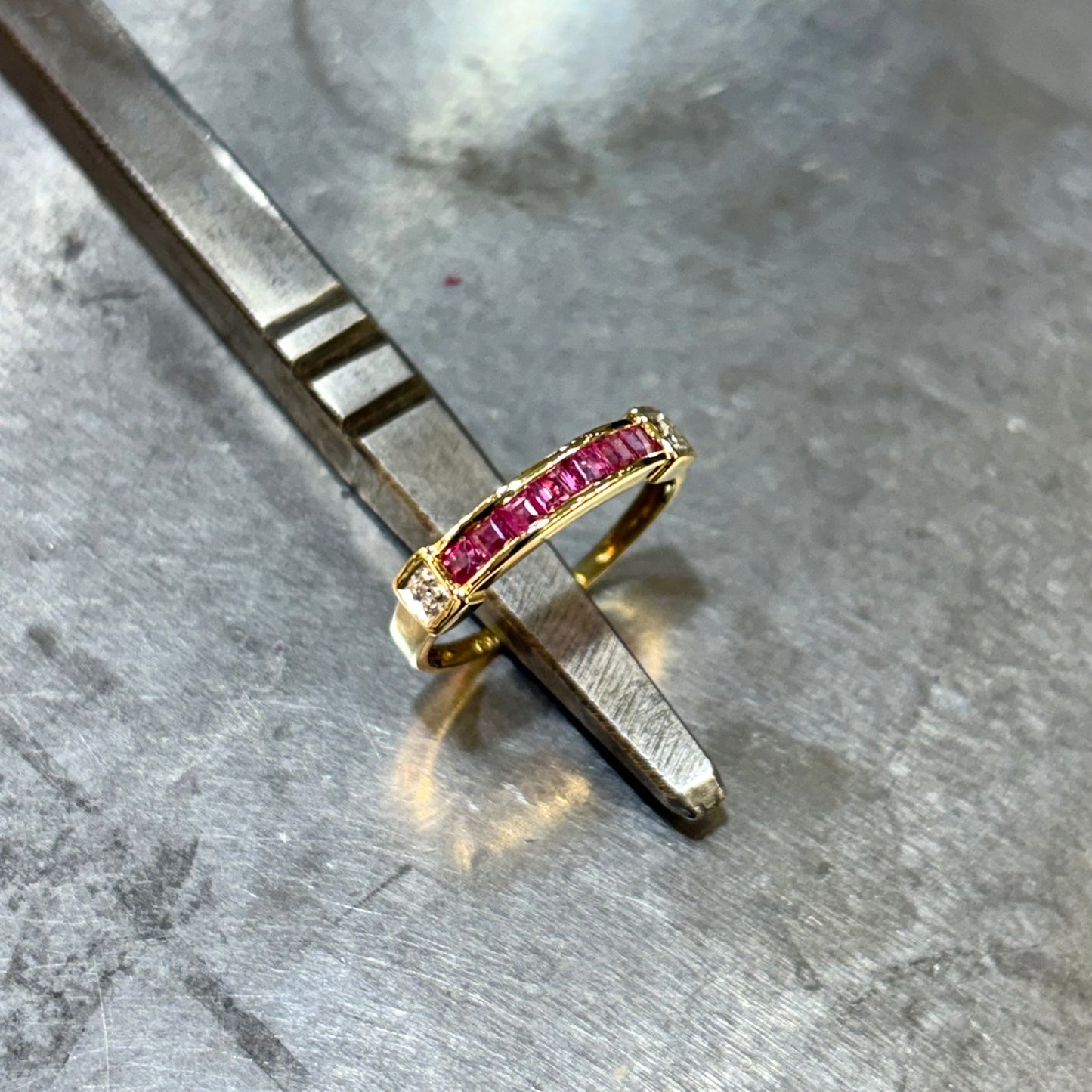 Bague Alliance - Or Jaune 750 Rubis & Diamants