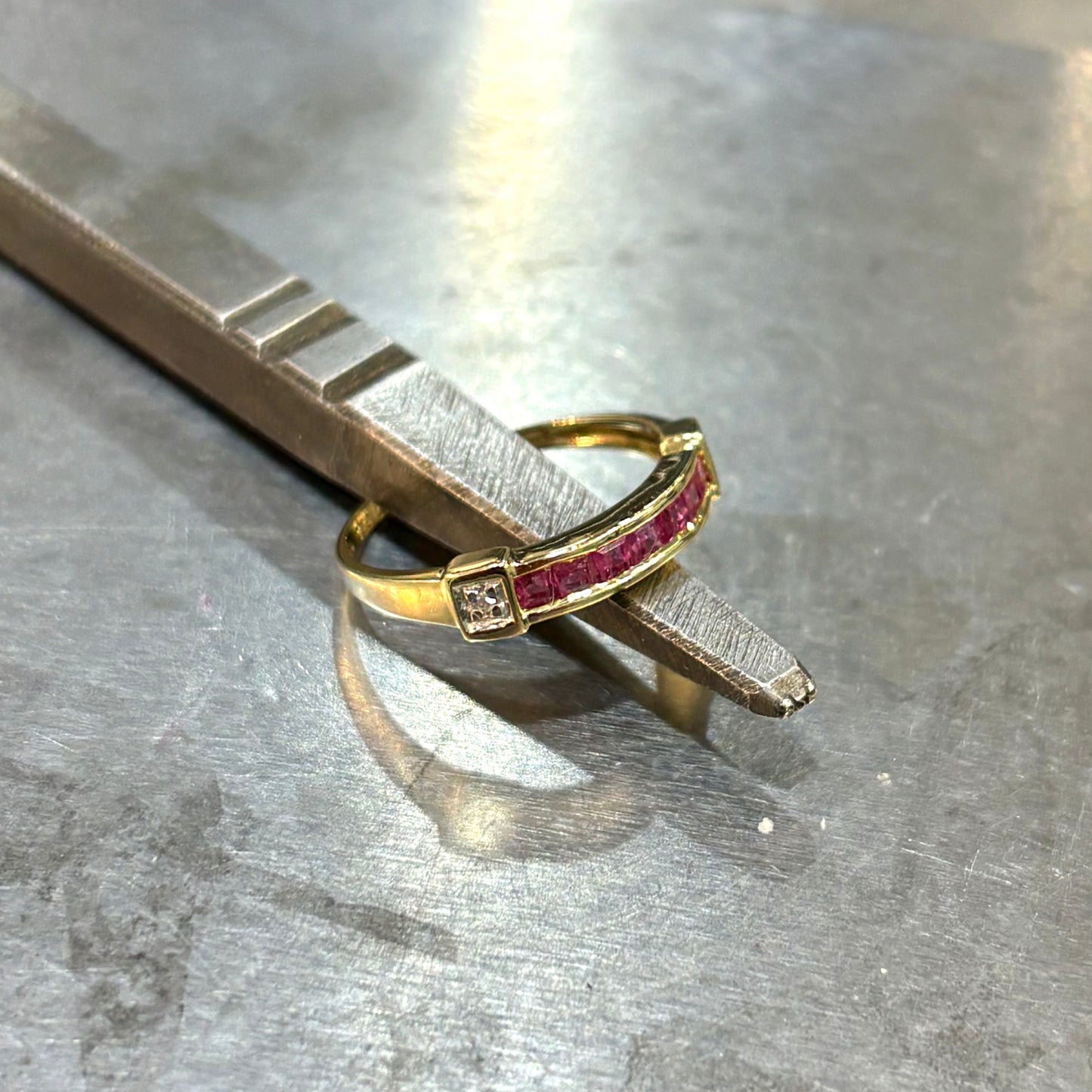 Bague Alliance - Or Jaune 750 Rubis & Diamants