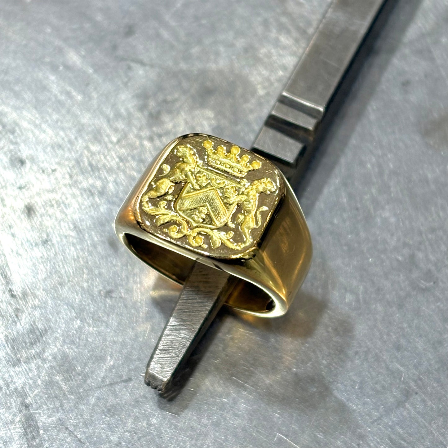 Bague Chevalière Blason - Or Jaune 750