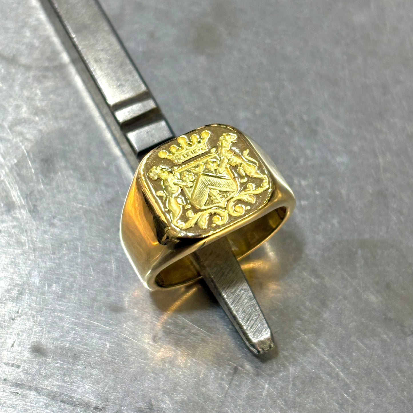 Bague Chevalière Blason - Or Jaune 750