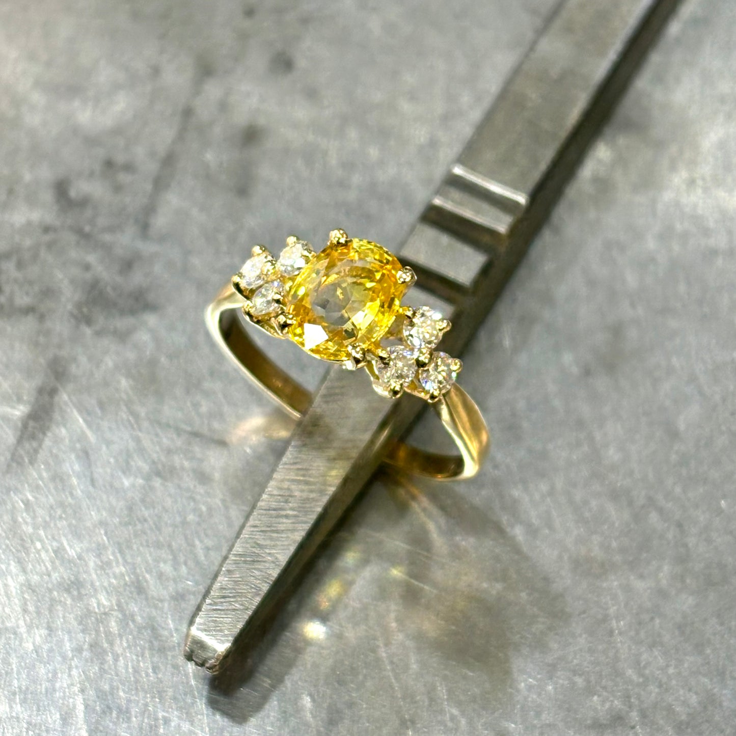 Bague Nausicaä - Or Jaune 750 Saphir Jaune & Diamants