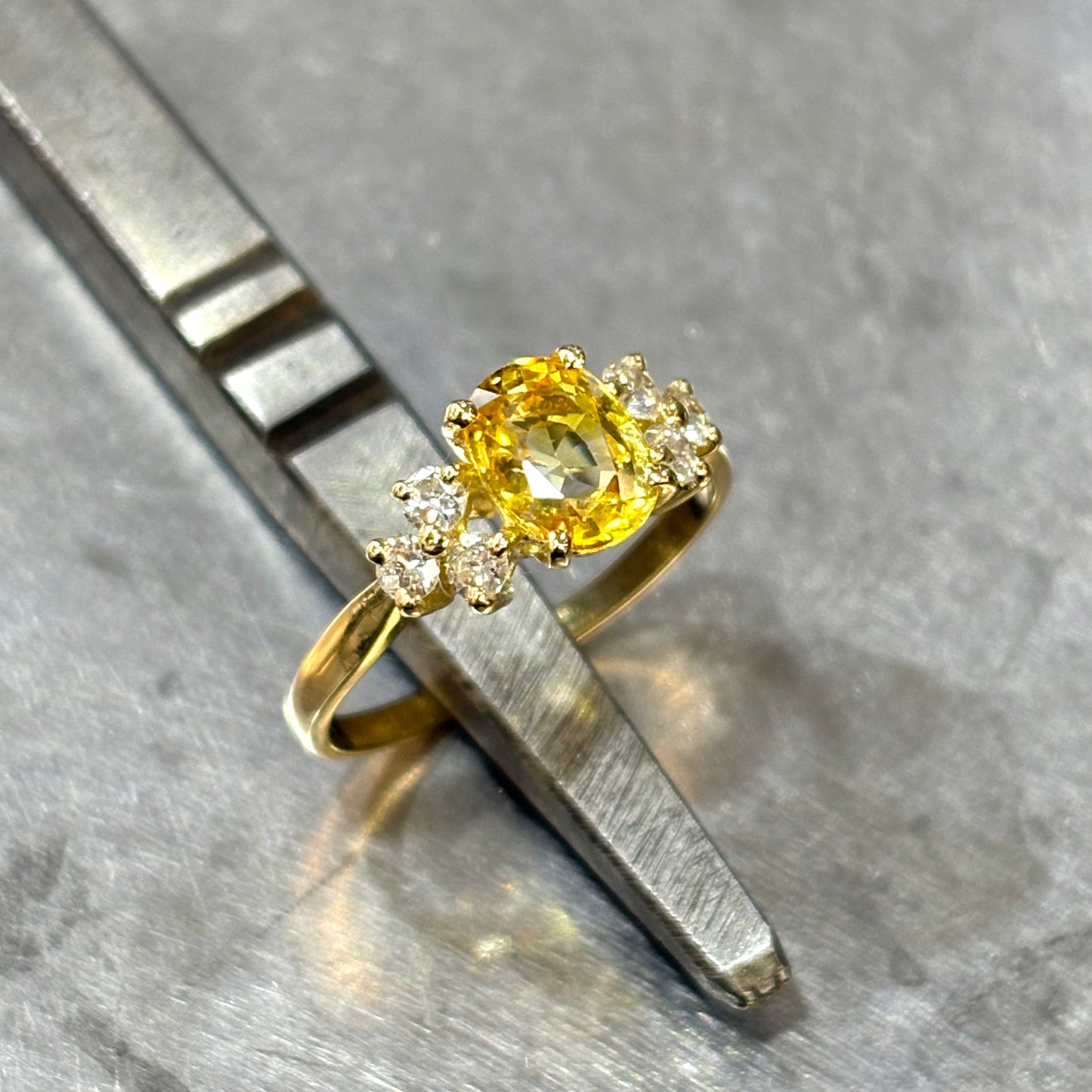 Bague Nausicaä - Or Jaune 750 Saphir Jaune & Diamants