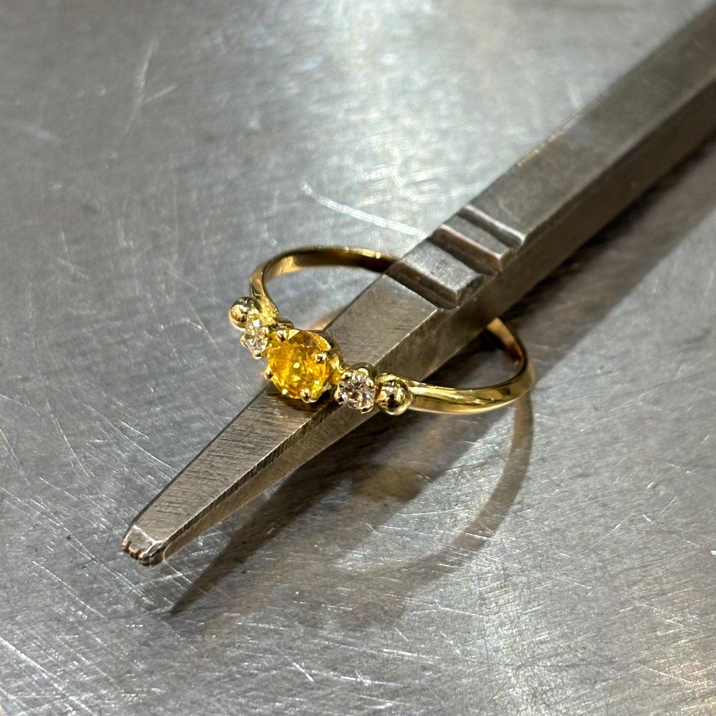 Bague Ponyo - Or Jaune 750 Saphir Jaune & Diamants