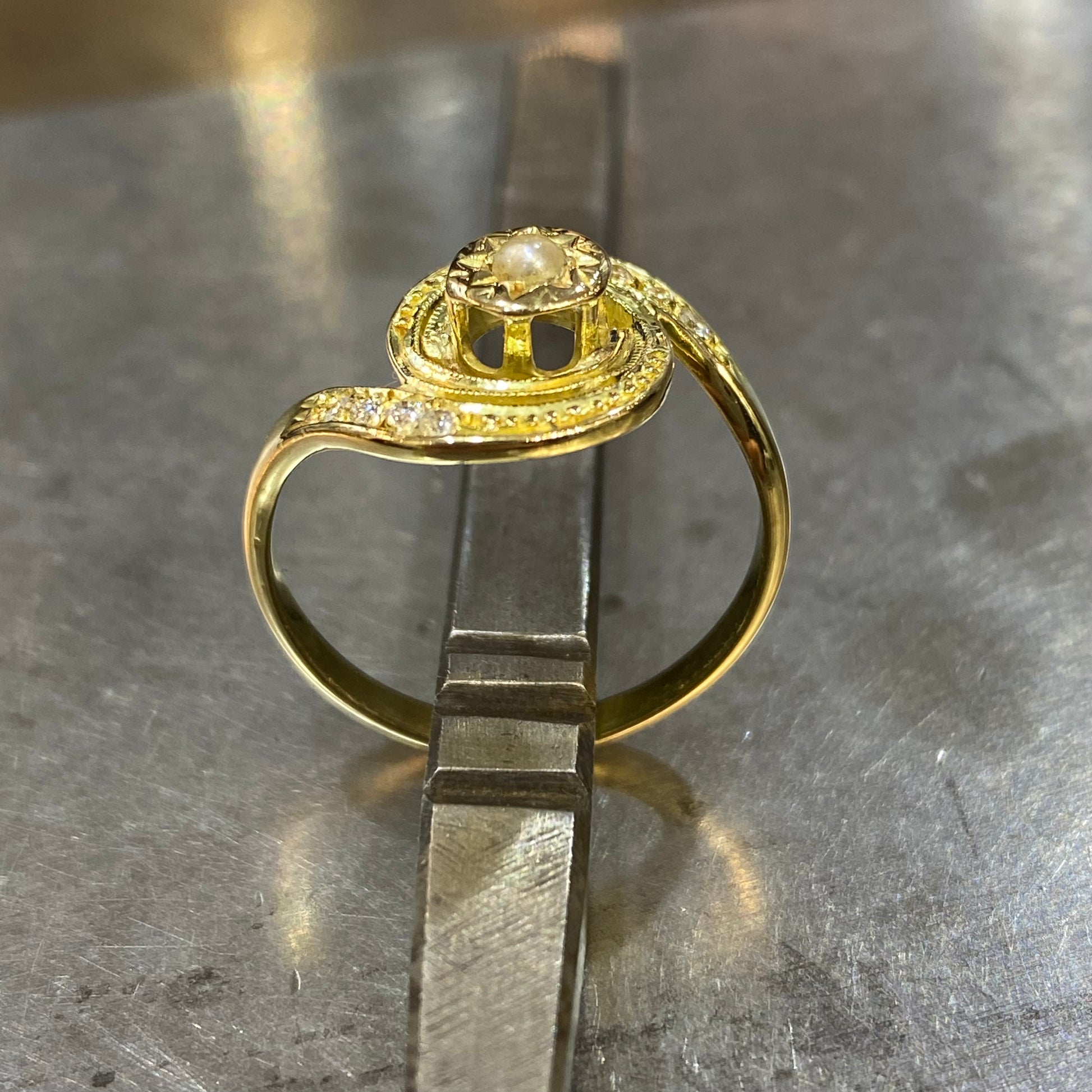 Bague vintage or hotsell