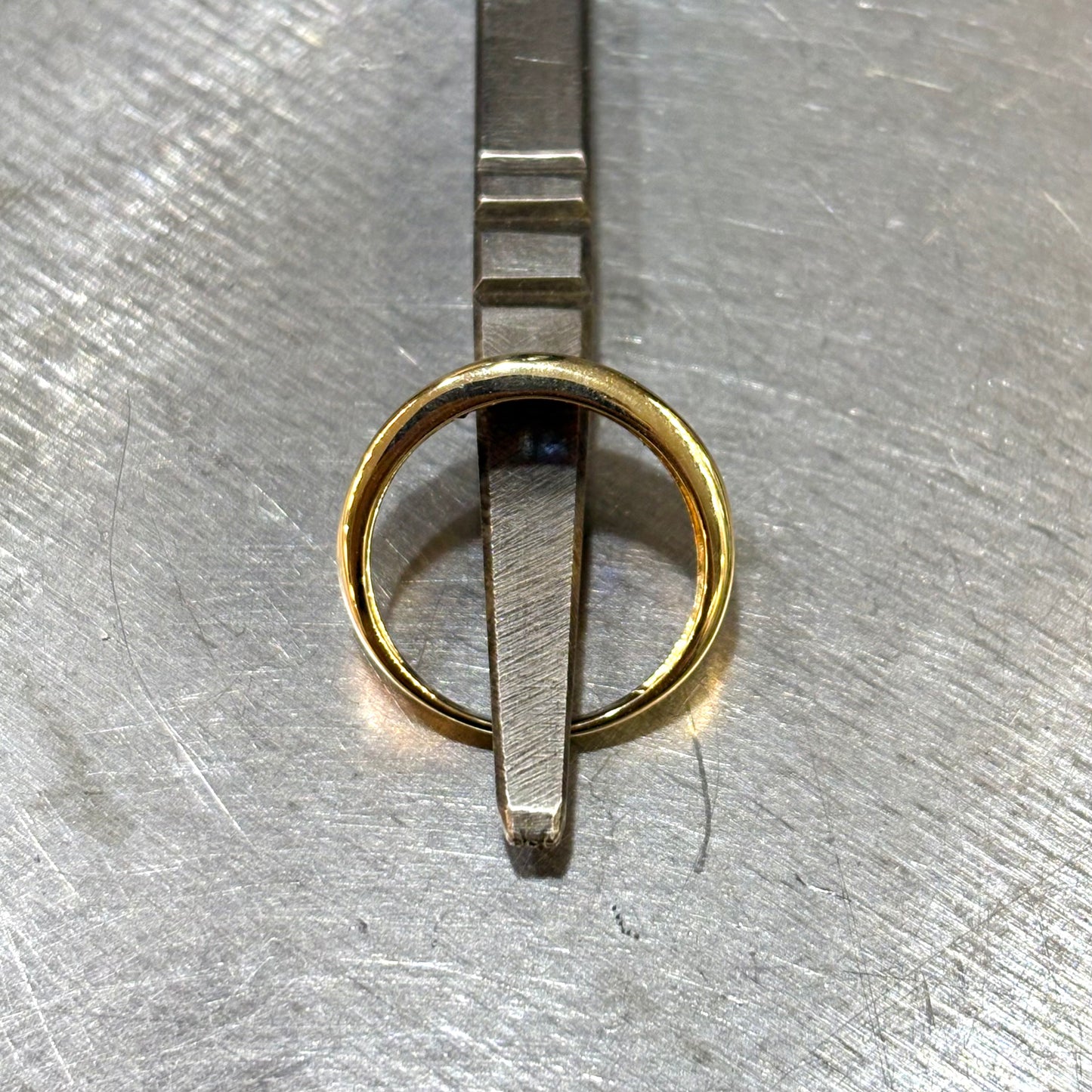 Bague Jonc - Or Jaune 750 Saphirs & Diamants