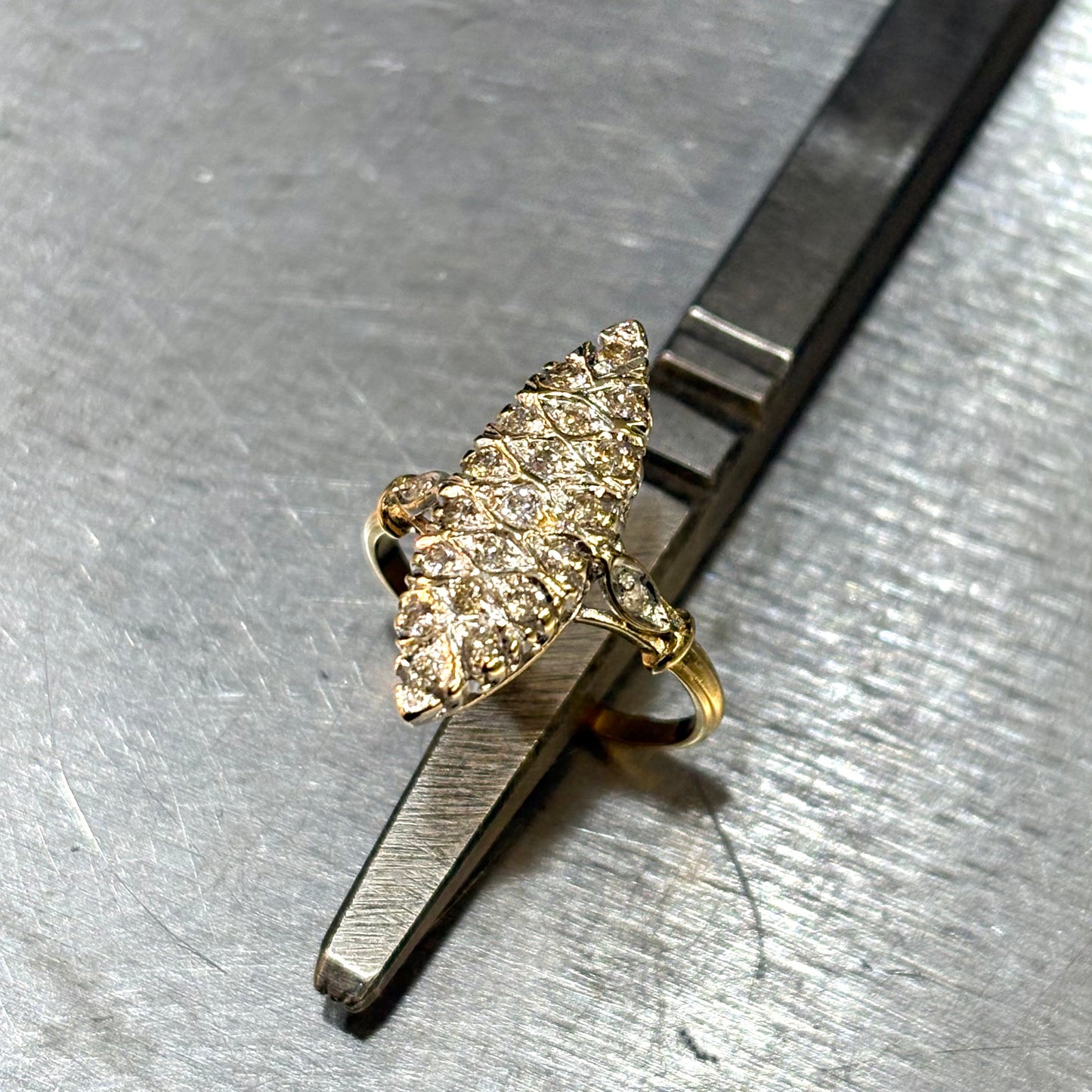 Bague Marquise Vintage - Or Jaune 750 & Diamants