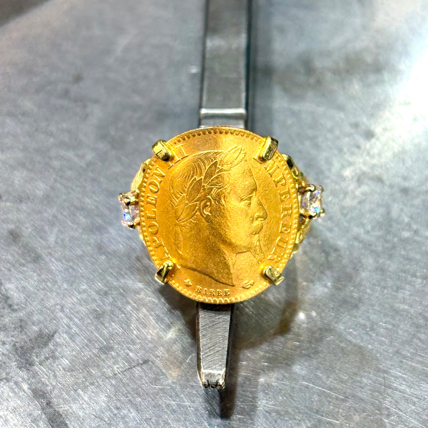 Bague Pièce - Or Jaune 750 & Pièce 10 Francs Napoléon & Diamants