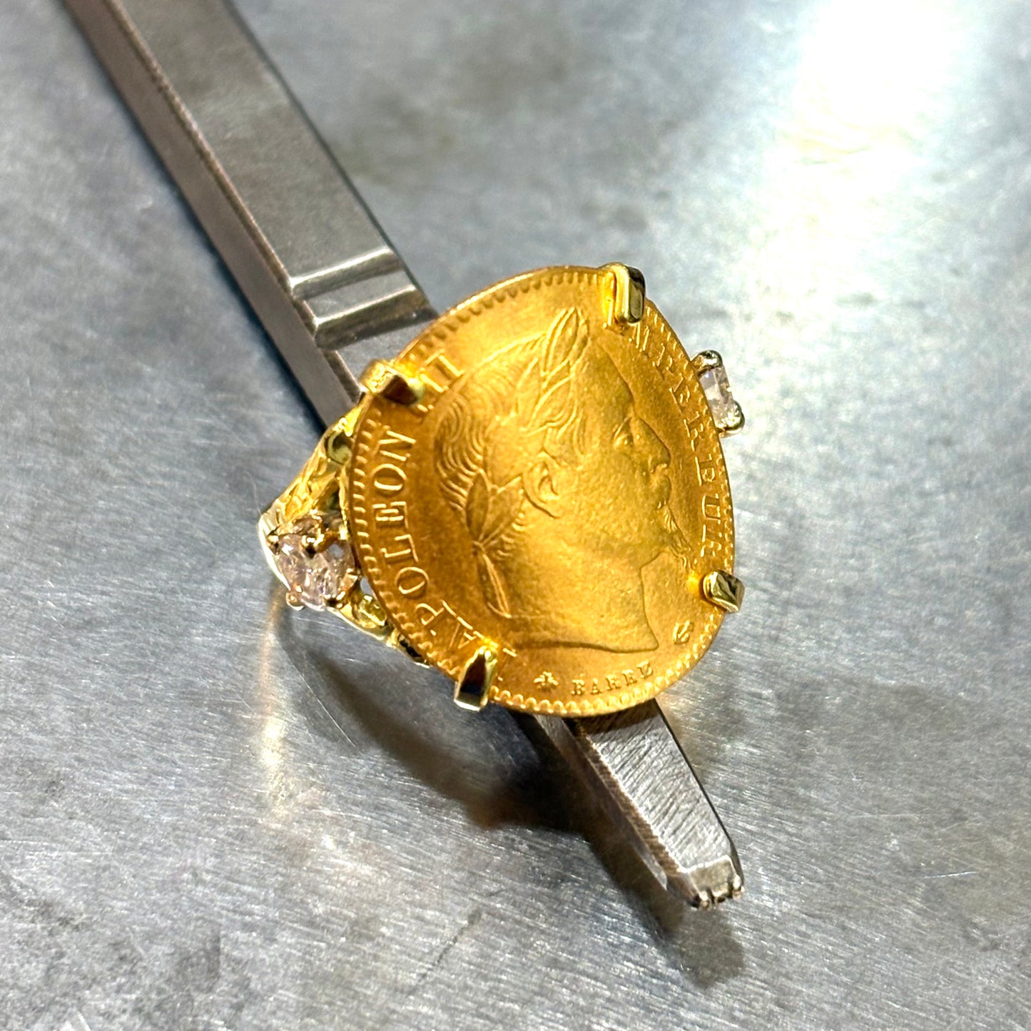 Bague Pièce - Or Jaune 750 & Pièce 10 Francs Napoléon & Diamants
