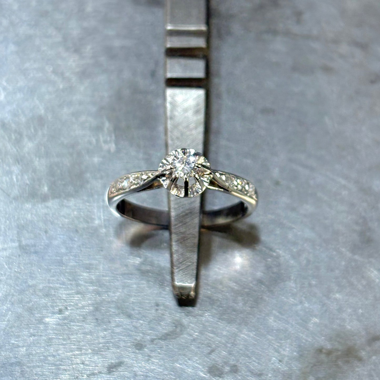 Bague Solitaire Vintage - Or Blanc 750 & Diamants