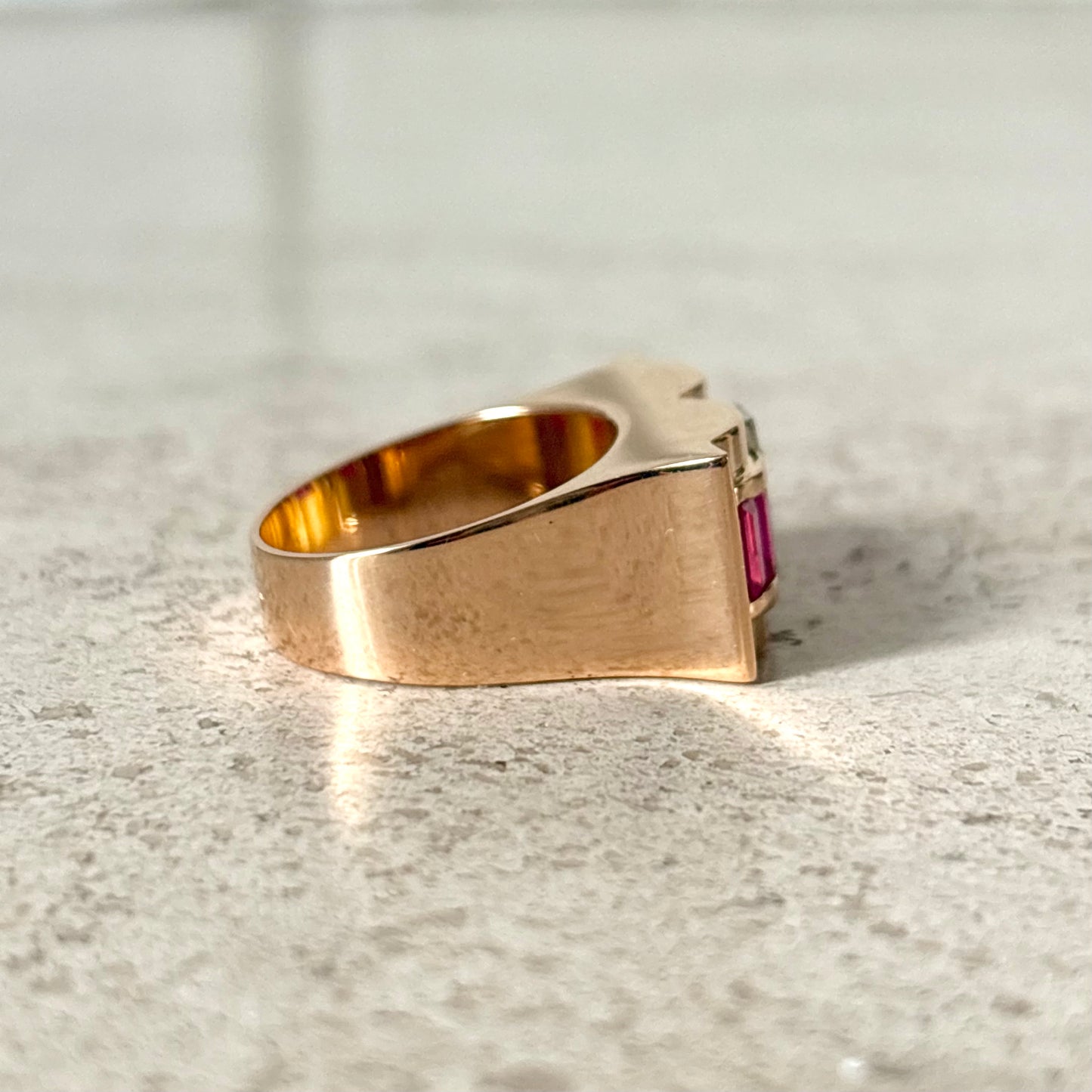 Bague Tank Art Déco - Or Jaune 750 Diamants & Rubis