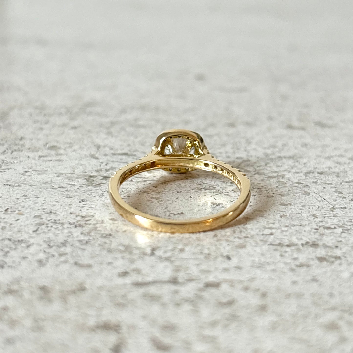 Bague Solitaire - Or Jaune 750 & Diamants