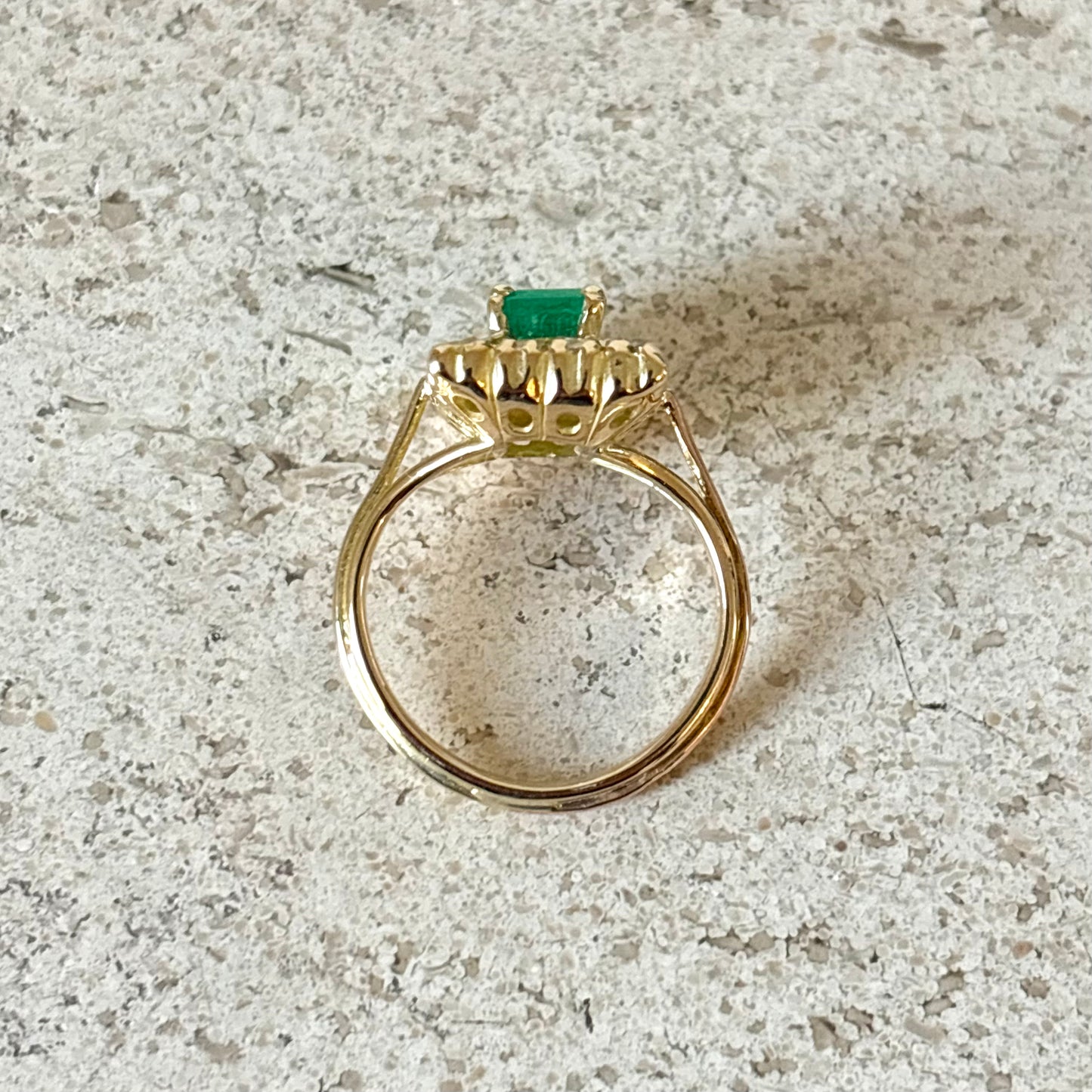 Bague Marguerite Vintage - Or Jaune 750 Émeraude & Diamants