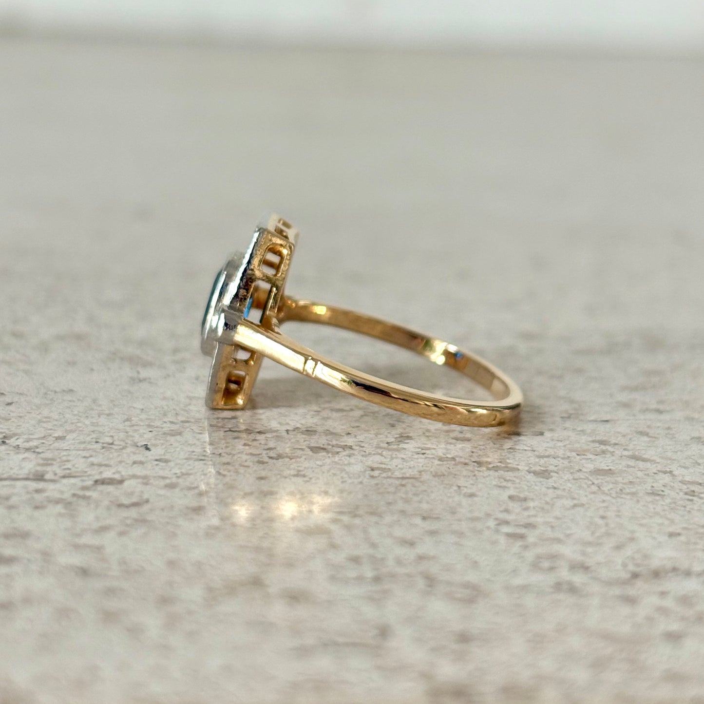 Bague Vintage - Or Jaune/Blanc 750 Saphir & Diamants