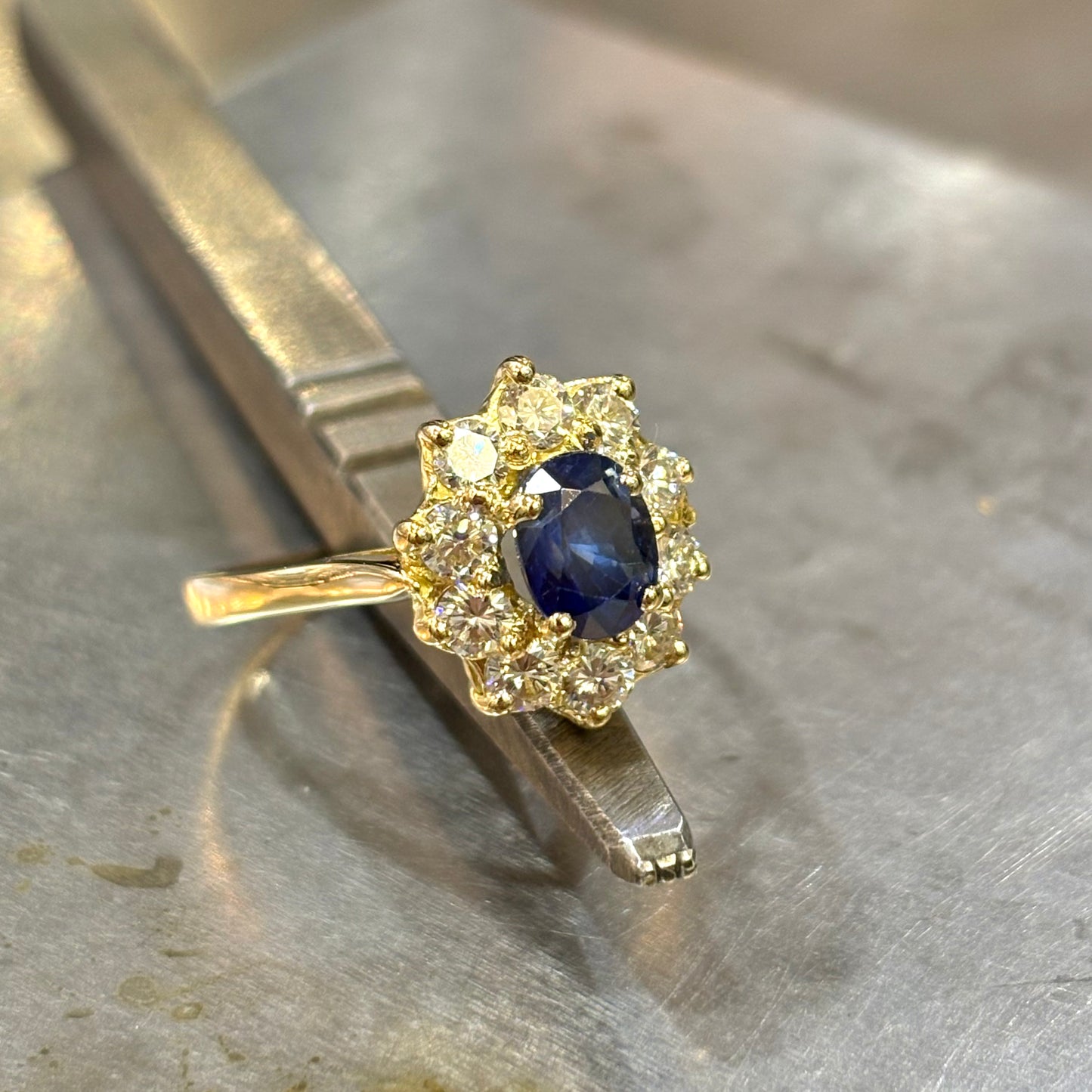 Bague Marguerite - Or Jaune 750 Saphir & Diamants