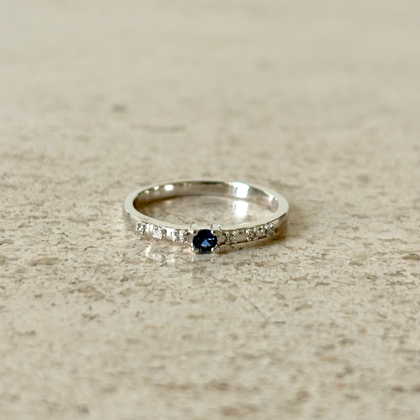 Bague Solitaire - Or Blanc 750 Saphir & Diamants