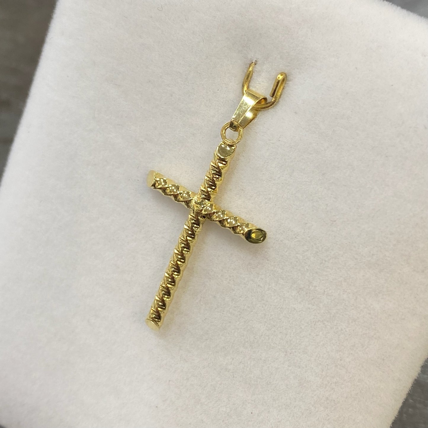 Pendentif Croix - Or Jaune 750 Neuf