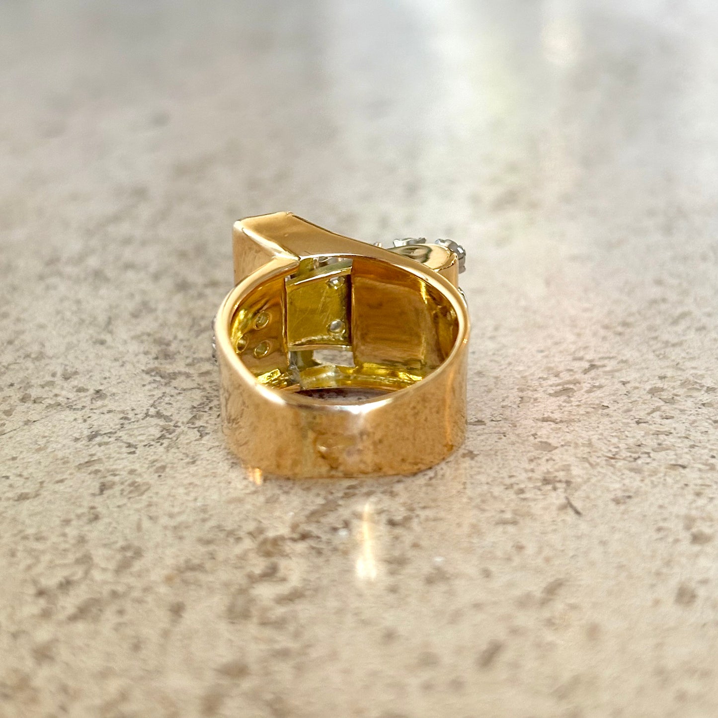 Bague Tank Art Déco - Or Jaune 750 & Diamants