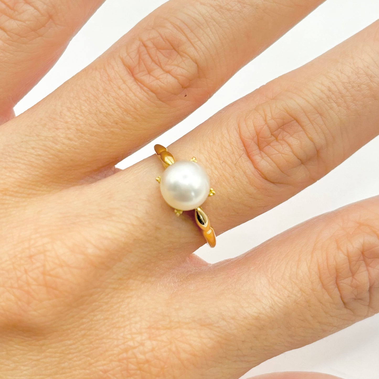 Bague - Or Jaune 750 & Perle Naturelle Akoya