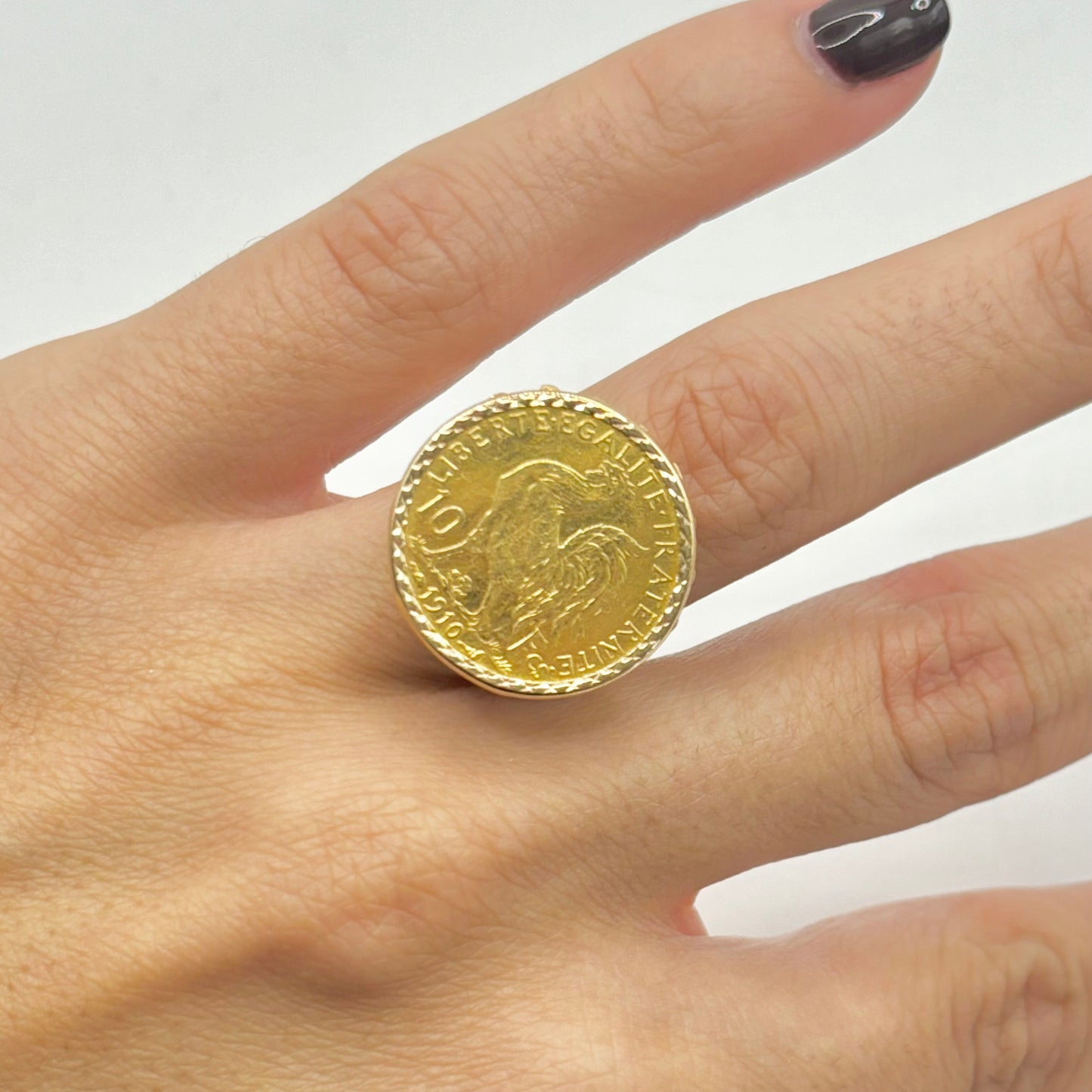 Ring - 750 Yellow Gold &amp; 10 Franc Gold Coin Marianne Coq