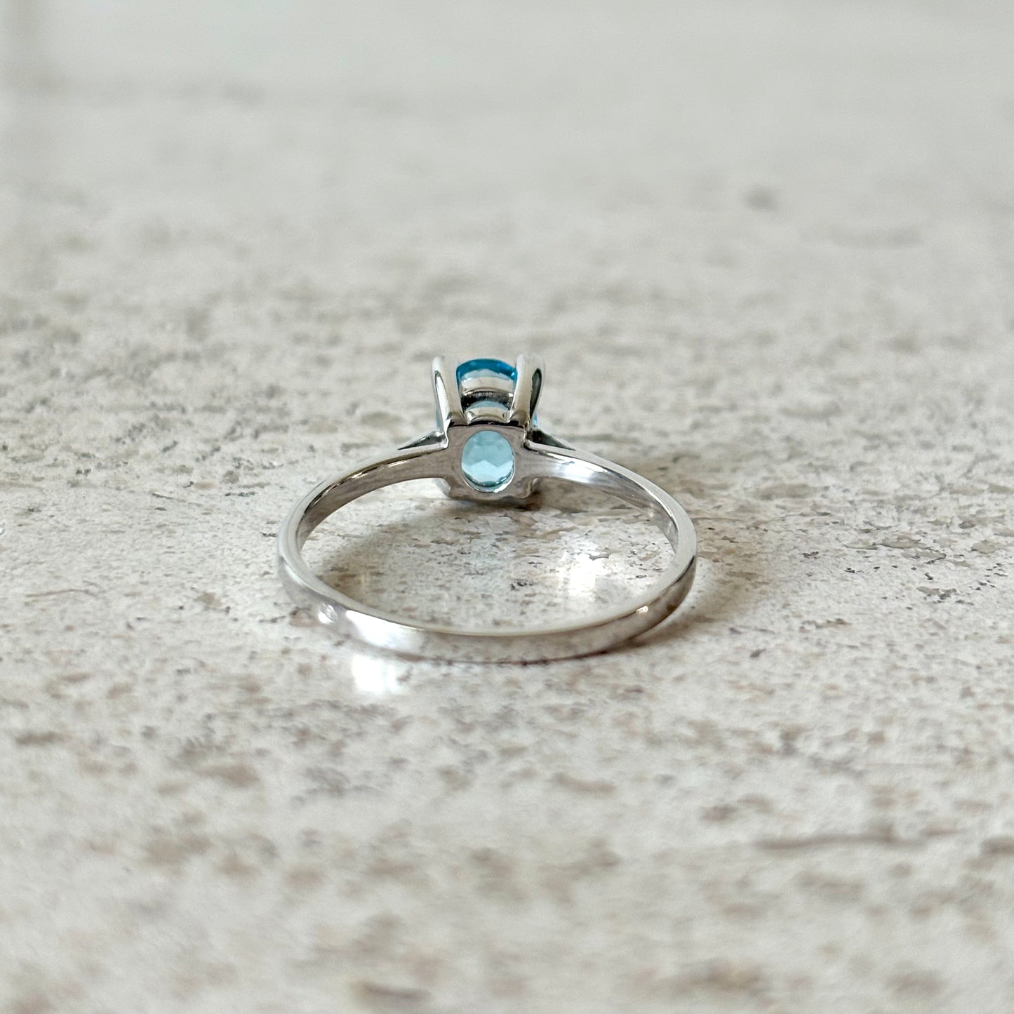 Bague - Or Blanc 750 Diamants & Aigue-Marine