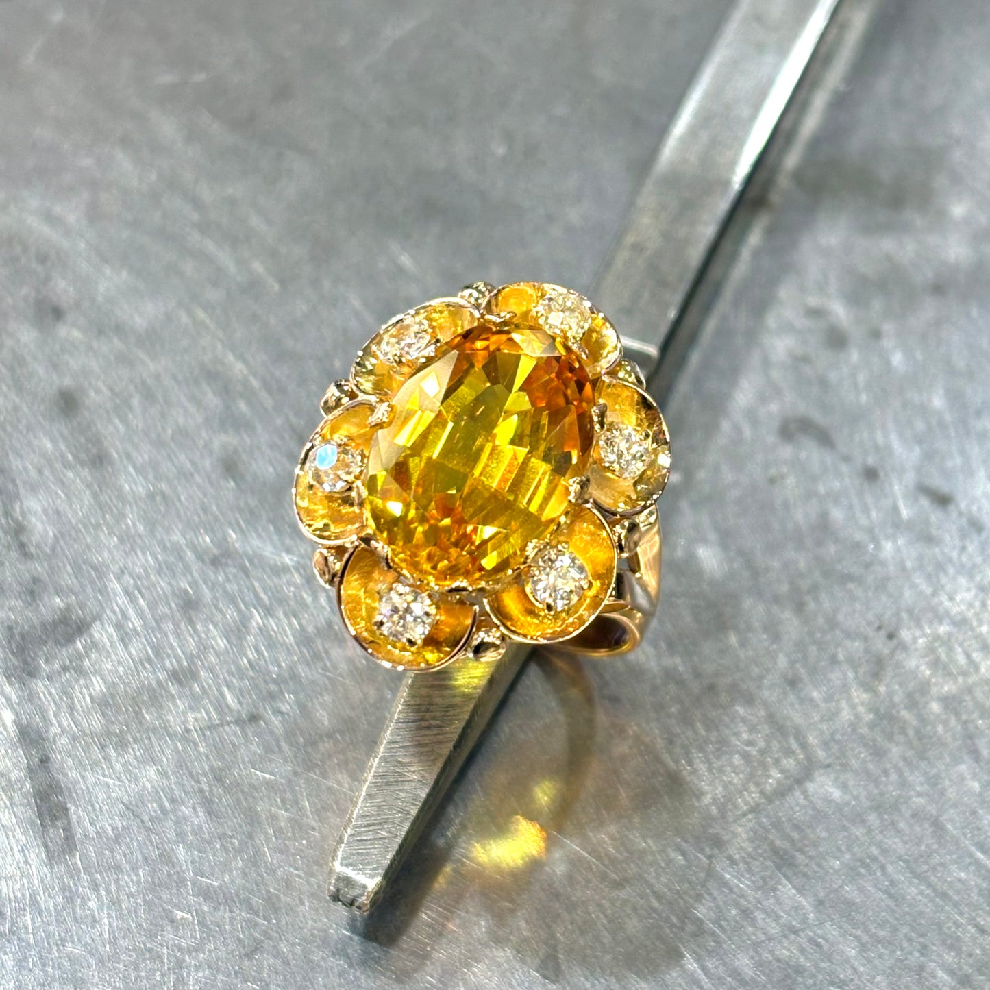 Bague Marguerite - Or Jaune 750 Citrine & Diamants