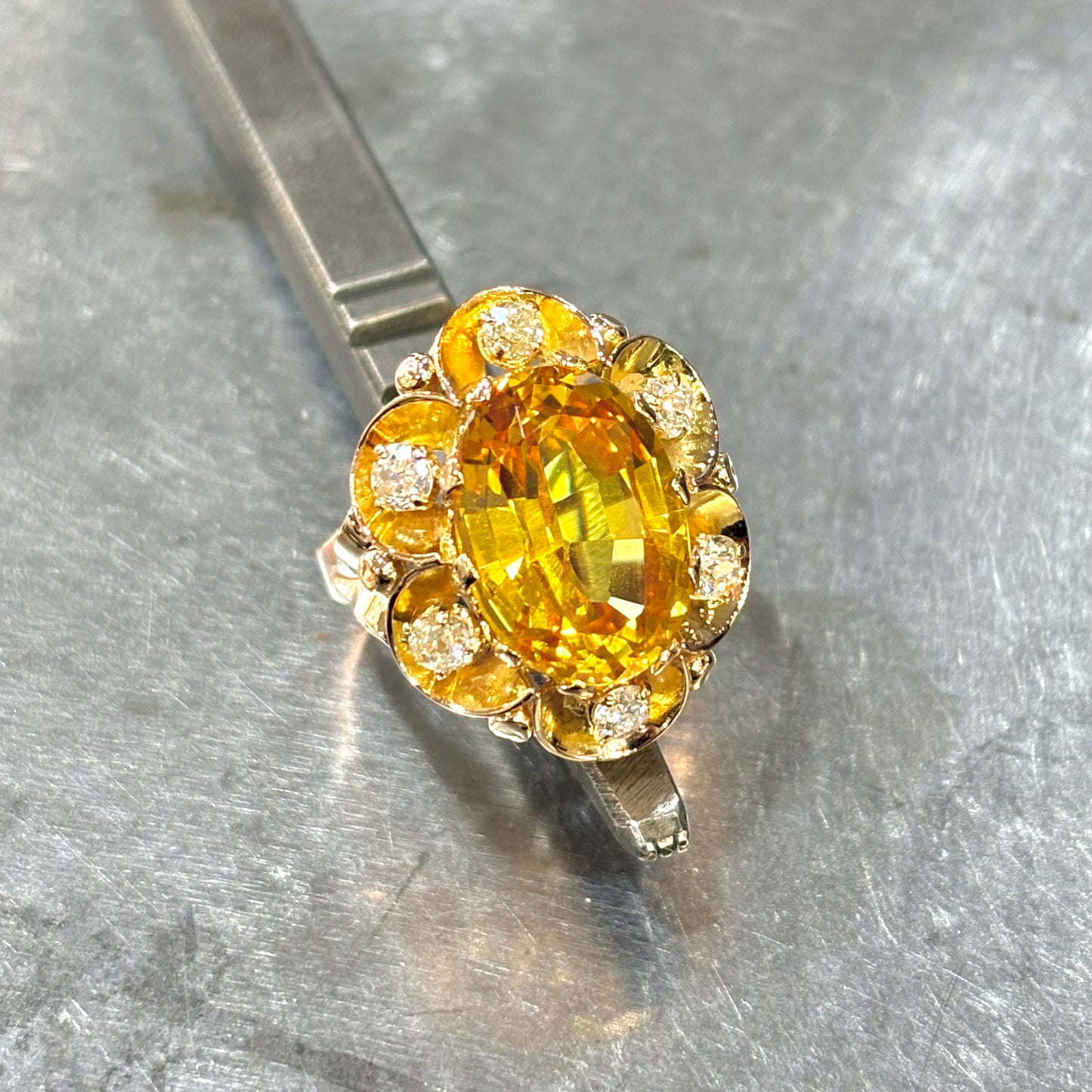 Bague Marguerite - Or Jaune 750 Citrine & Diamants